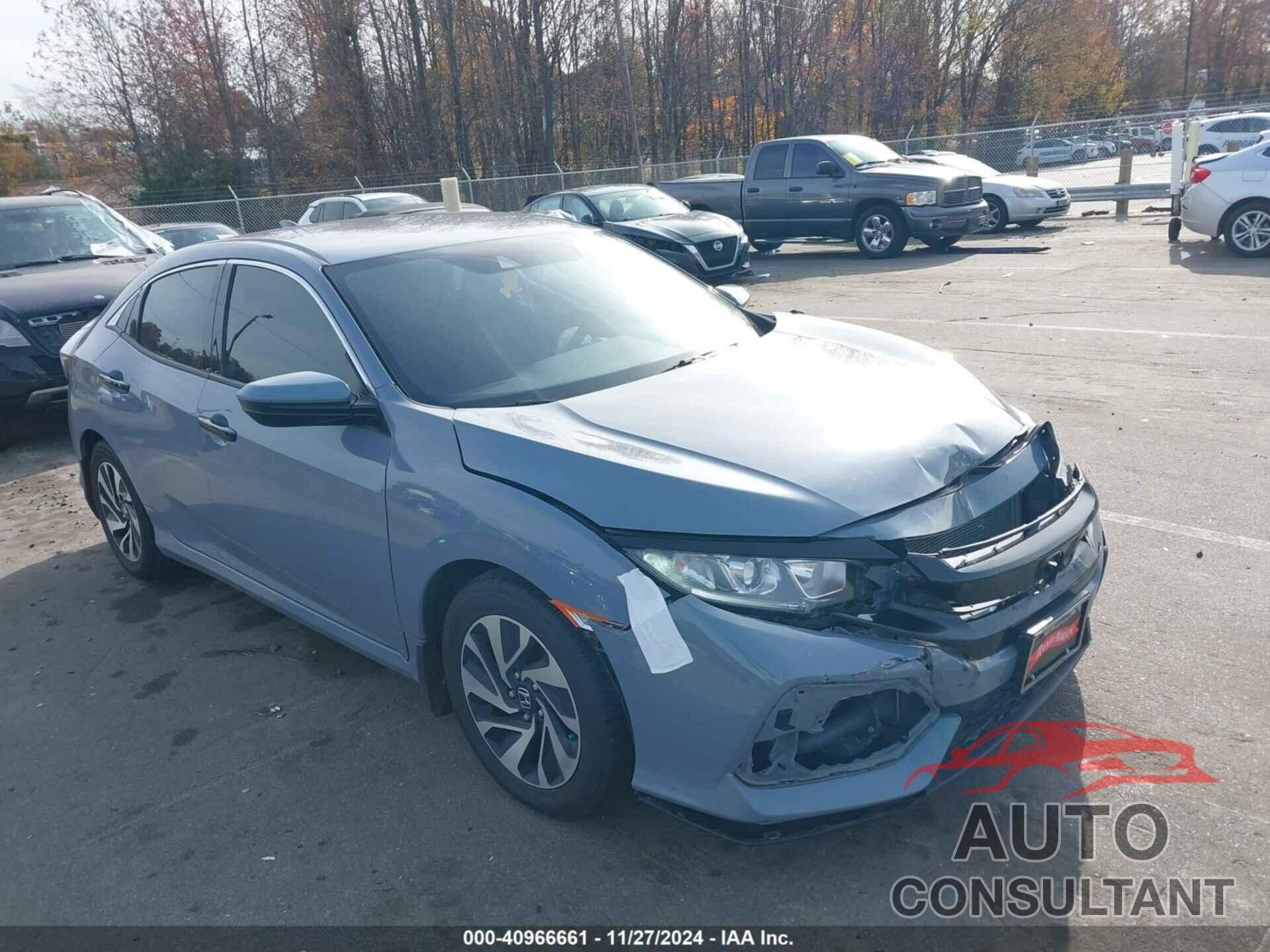 HONDA CIVIC 2019 - SHHFK7H38KU204057