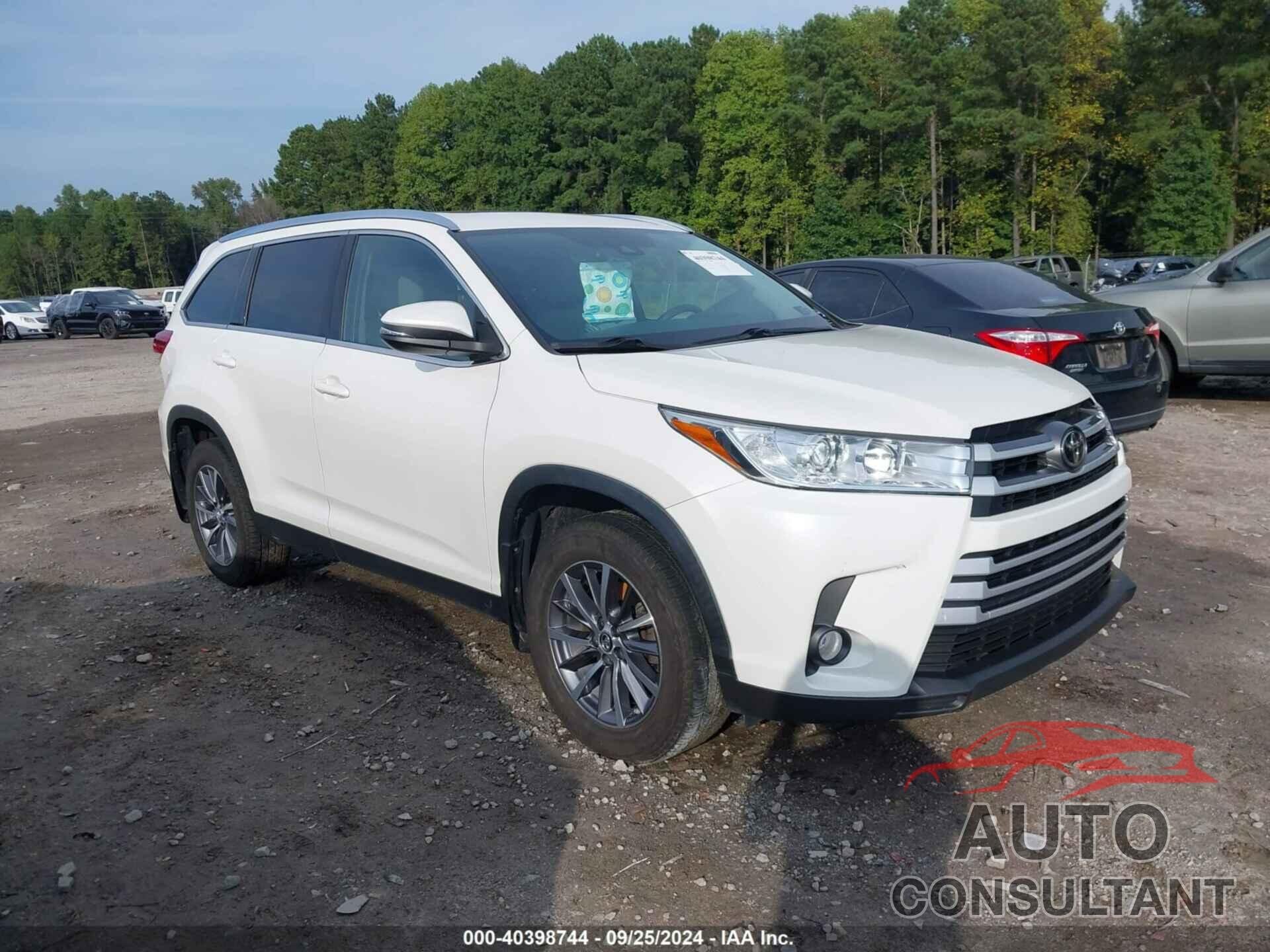 TOYOTA HIGHLANDER 2019 - 5TDJZRFH9KS622253