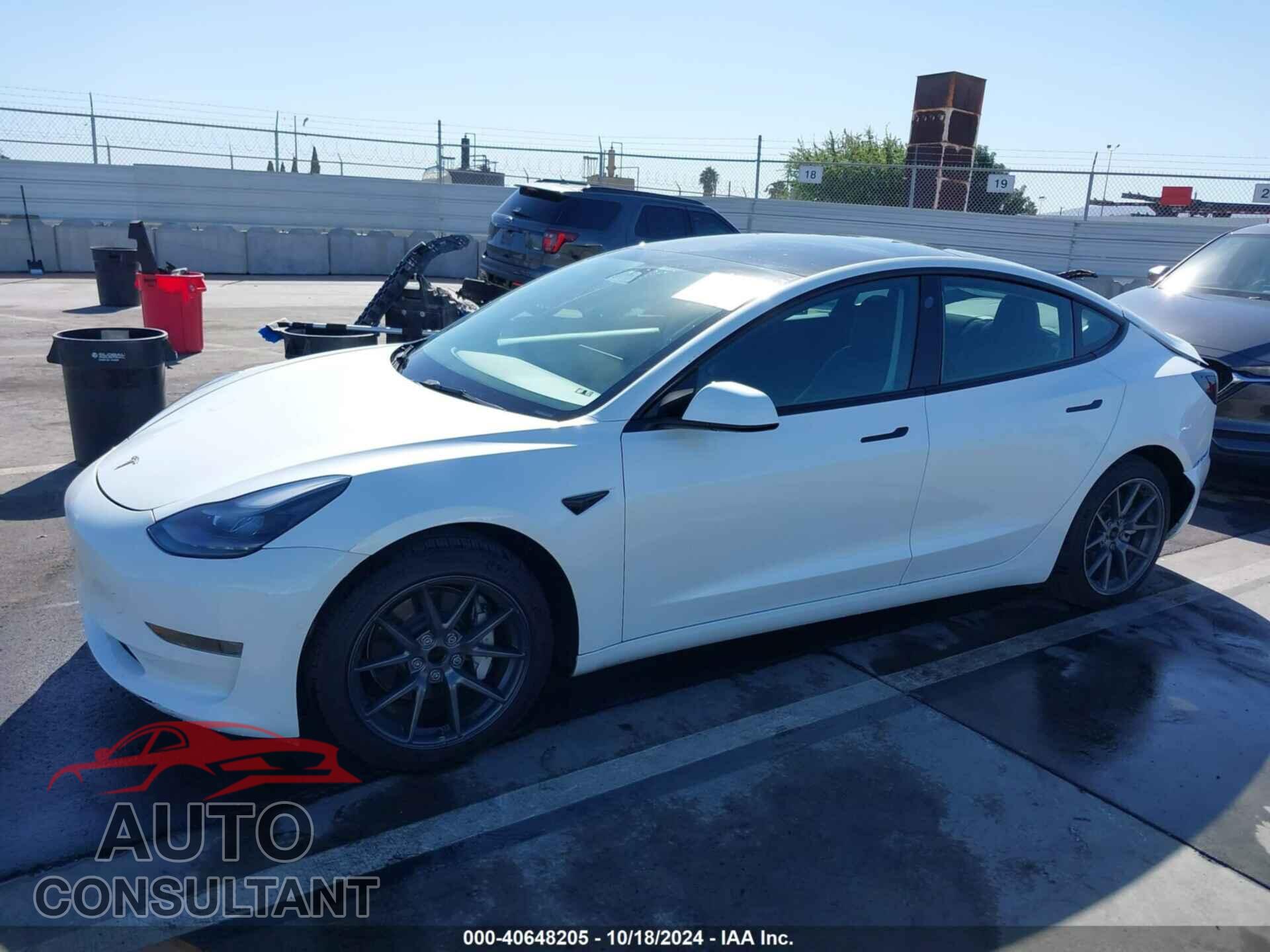 TESLA MODEL 3 2022 - 5YJ3E1EA3NF117036