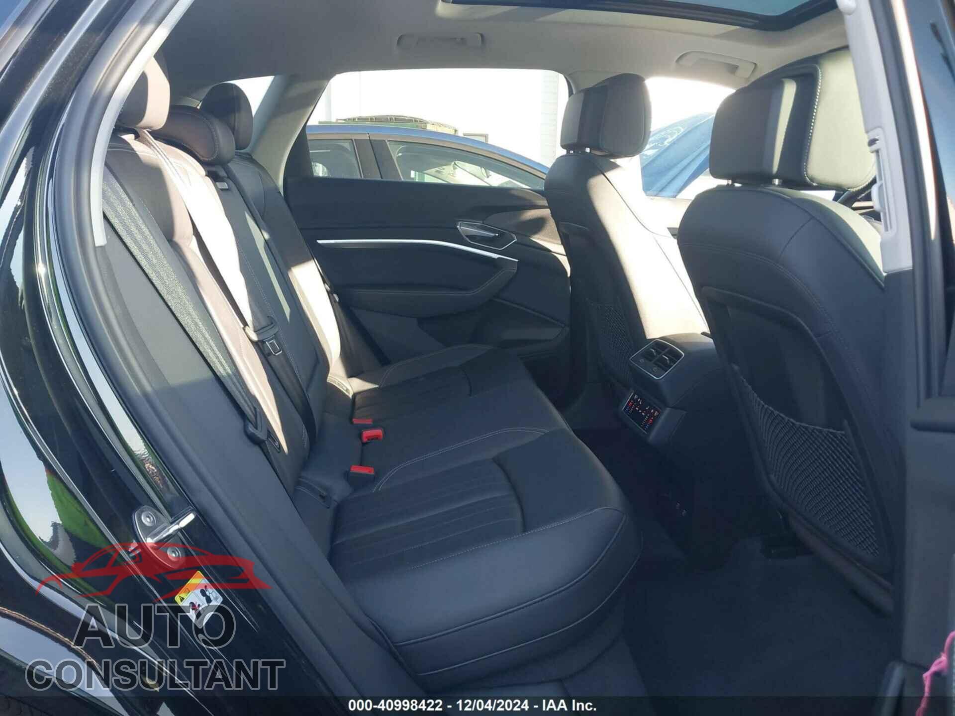 AUDI E-TRON 2021 - WA1AAAGE5MB003196