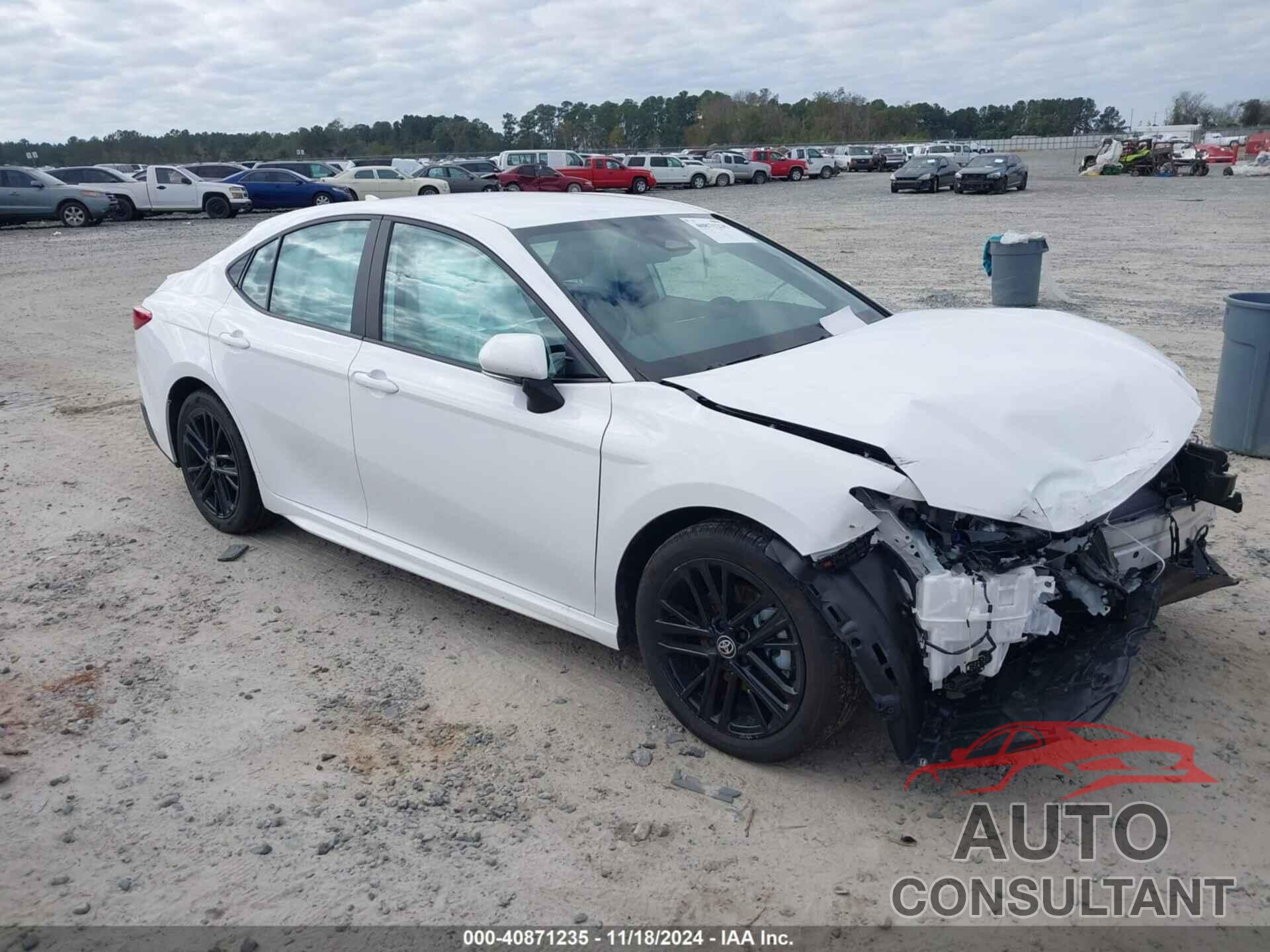 TOYOTA CAMRY 2025 - 4T1DAACK0SU526332