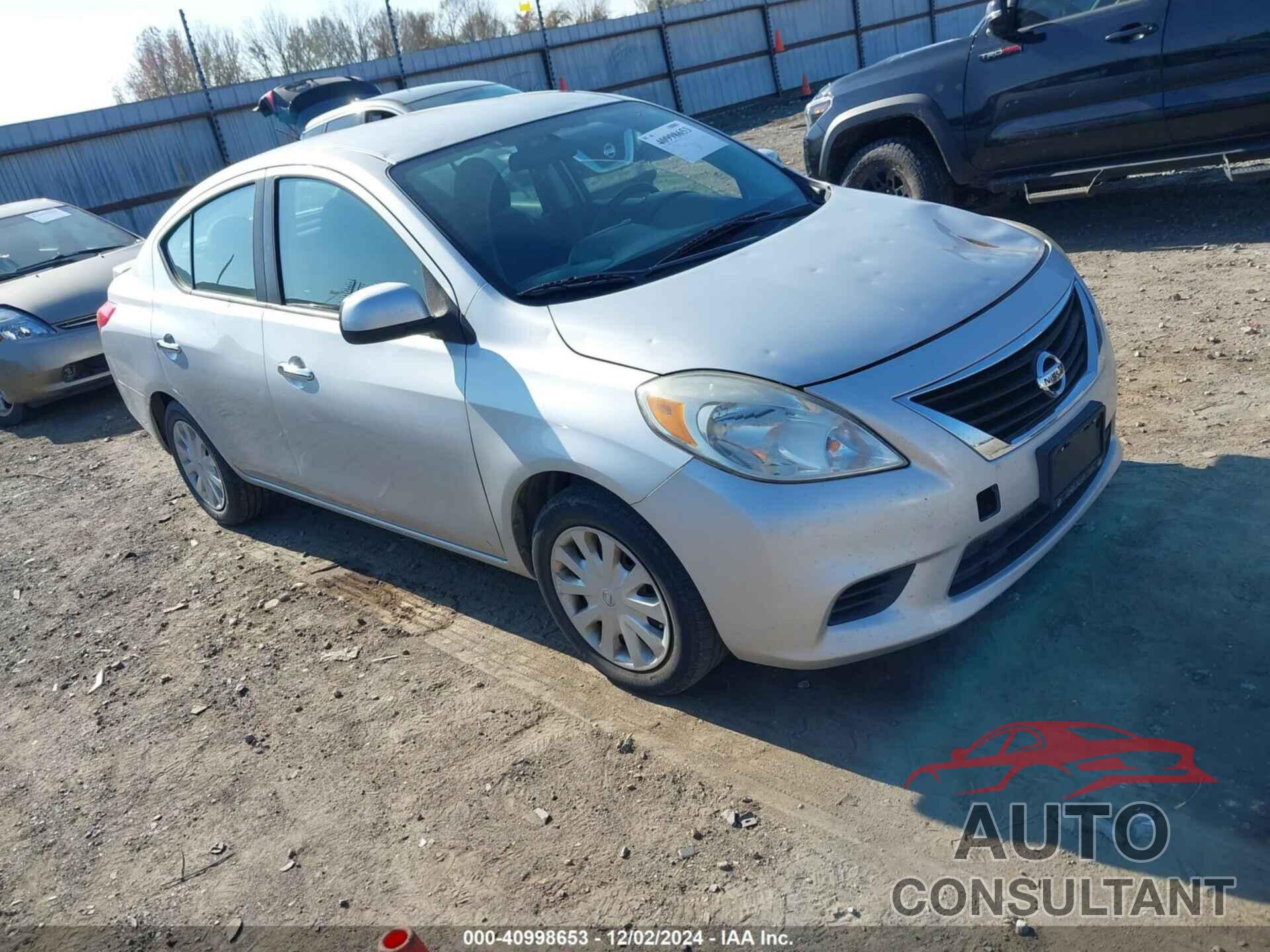 NISSAN VERSA 2013 - 3N1CN7AP1DL826399