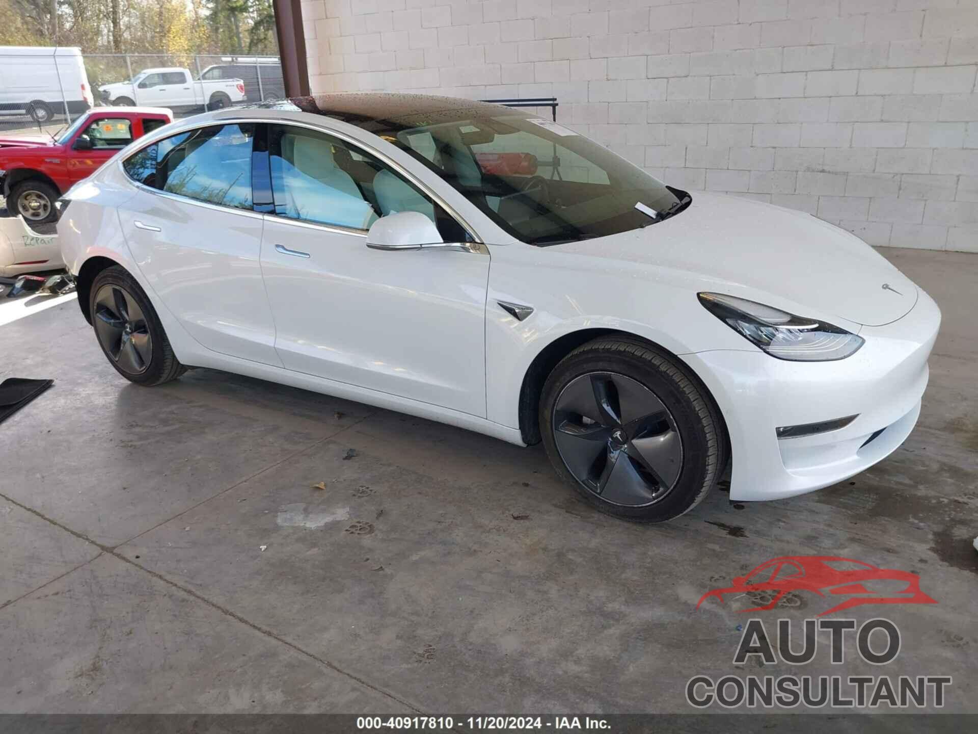 TESLA MODEL 3 2018 - 5YJ3E1EB7JF096744