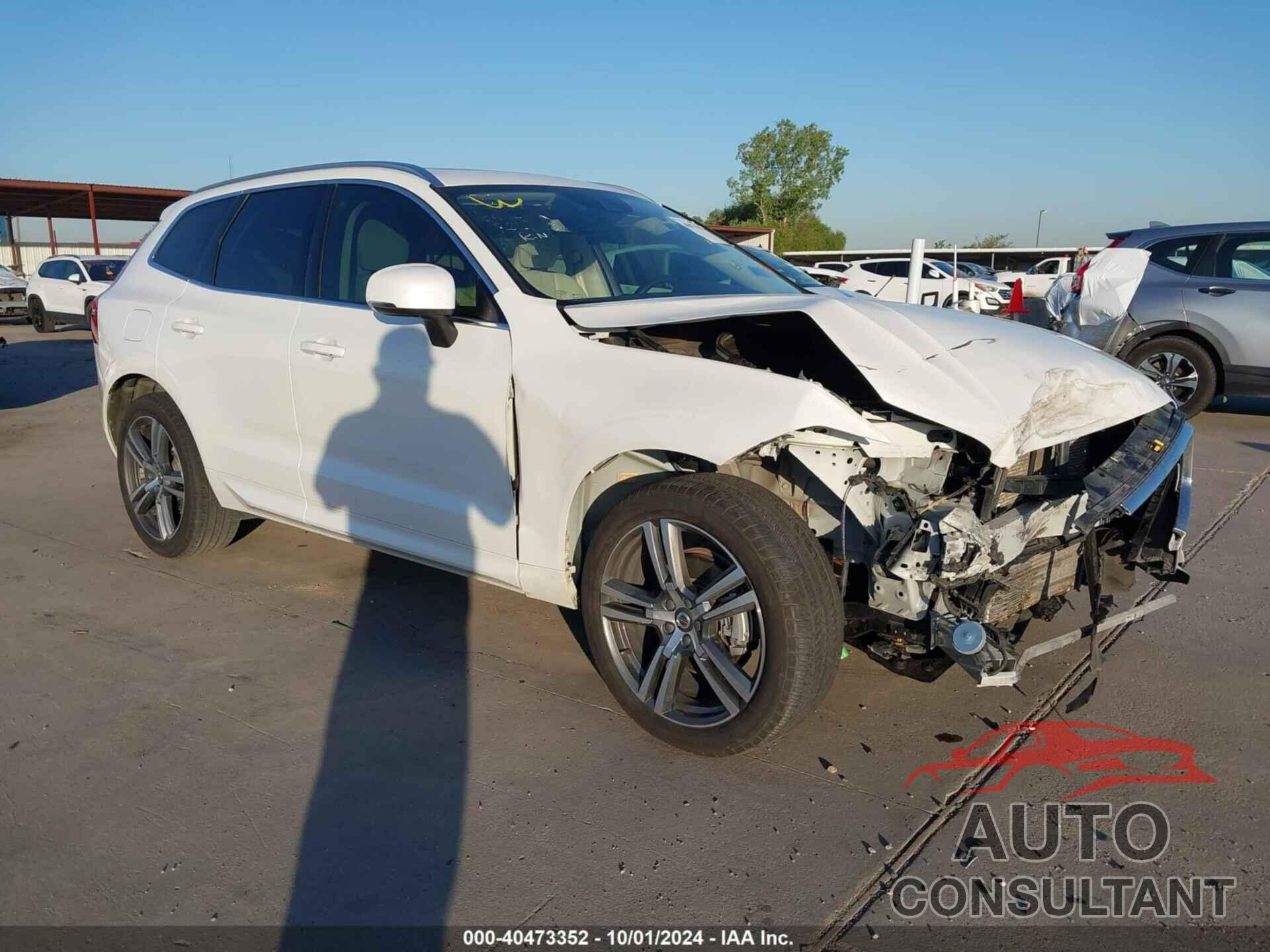 VOLVO XC60 2021 - YV4102DK1M1697543