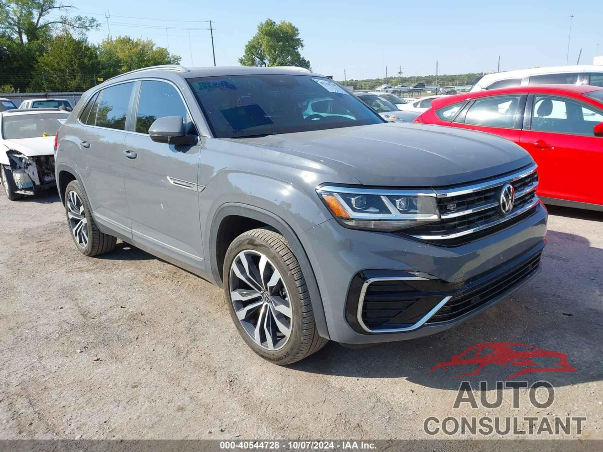 VOLKSWAGEN ATLAS CROSS SPORT 2021 - 1V2CE2CA8MC223730