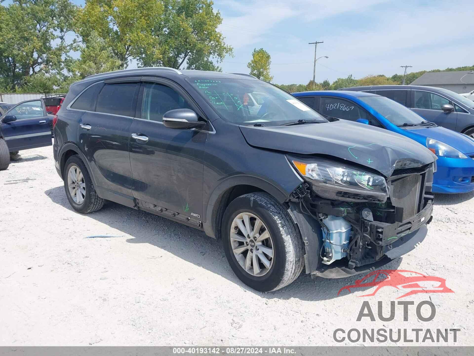 KIA SORENTO 2019 - 5XYPGDA30KG605451