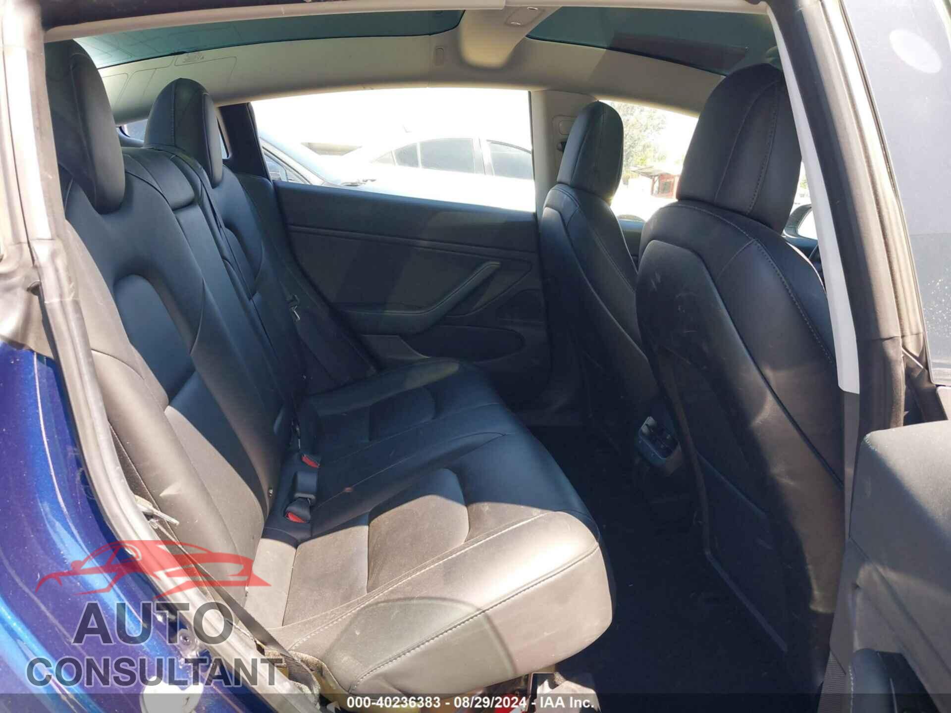 TESLA MODEL 3 2018 - 5YJ3E1EB7JF133971