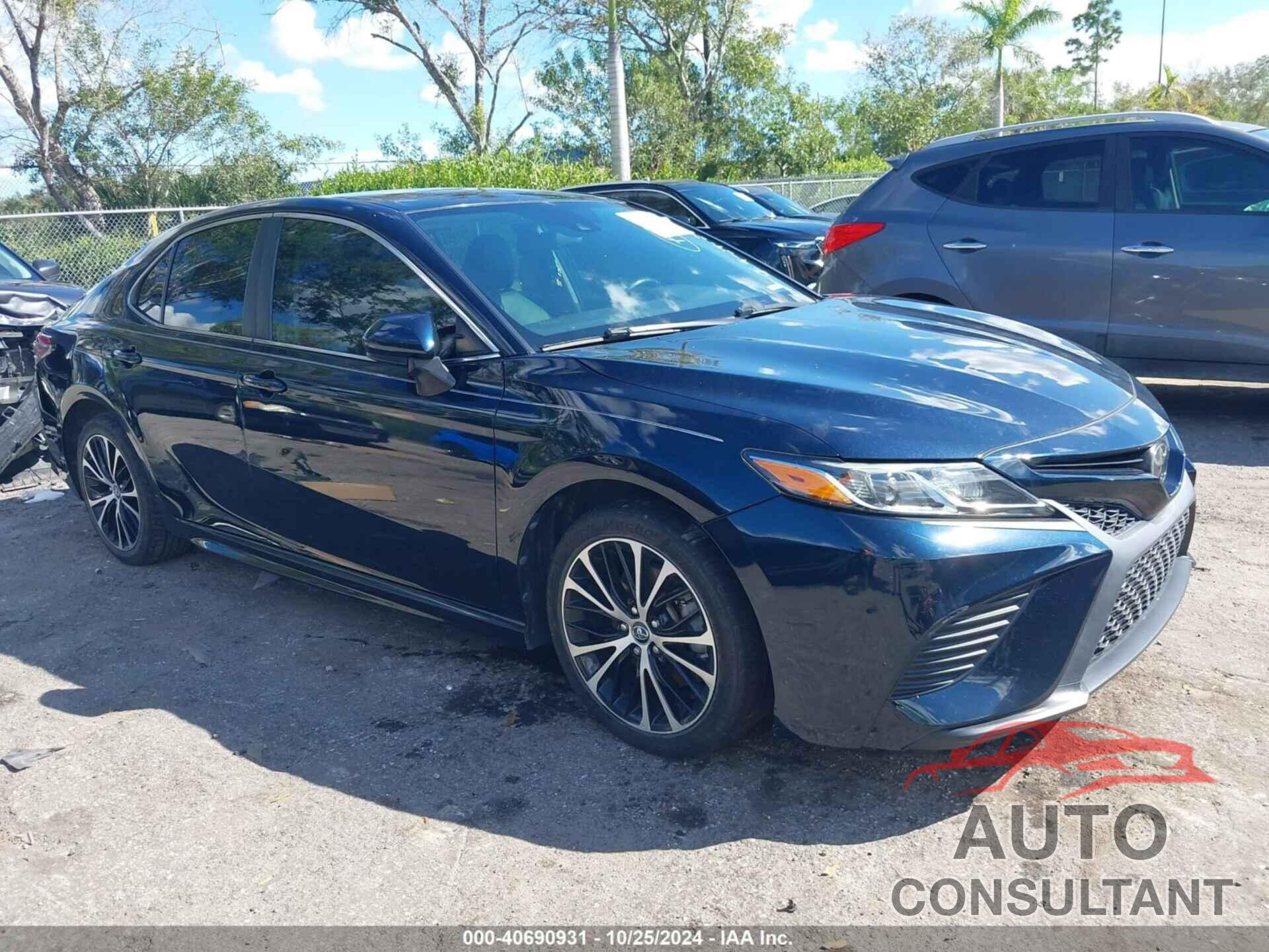 TOYOTA CAMRY 2020 - 4T1G11AK3LU894683