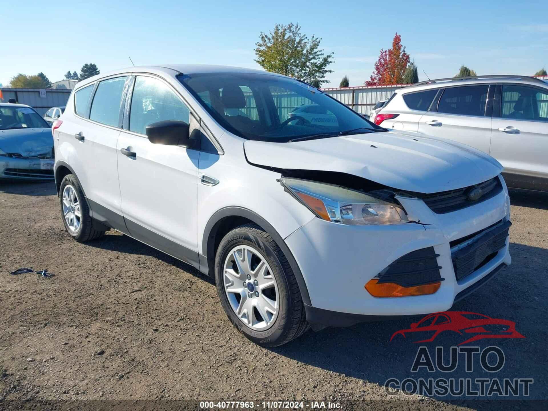 FORD ESCAPE 2015 - 1FMCU0F71FUC35753