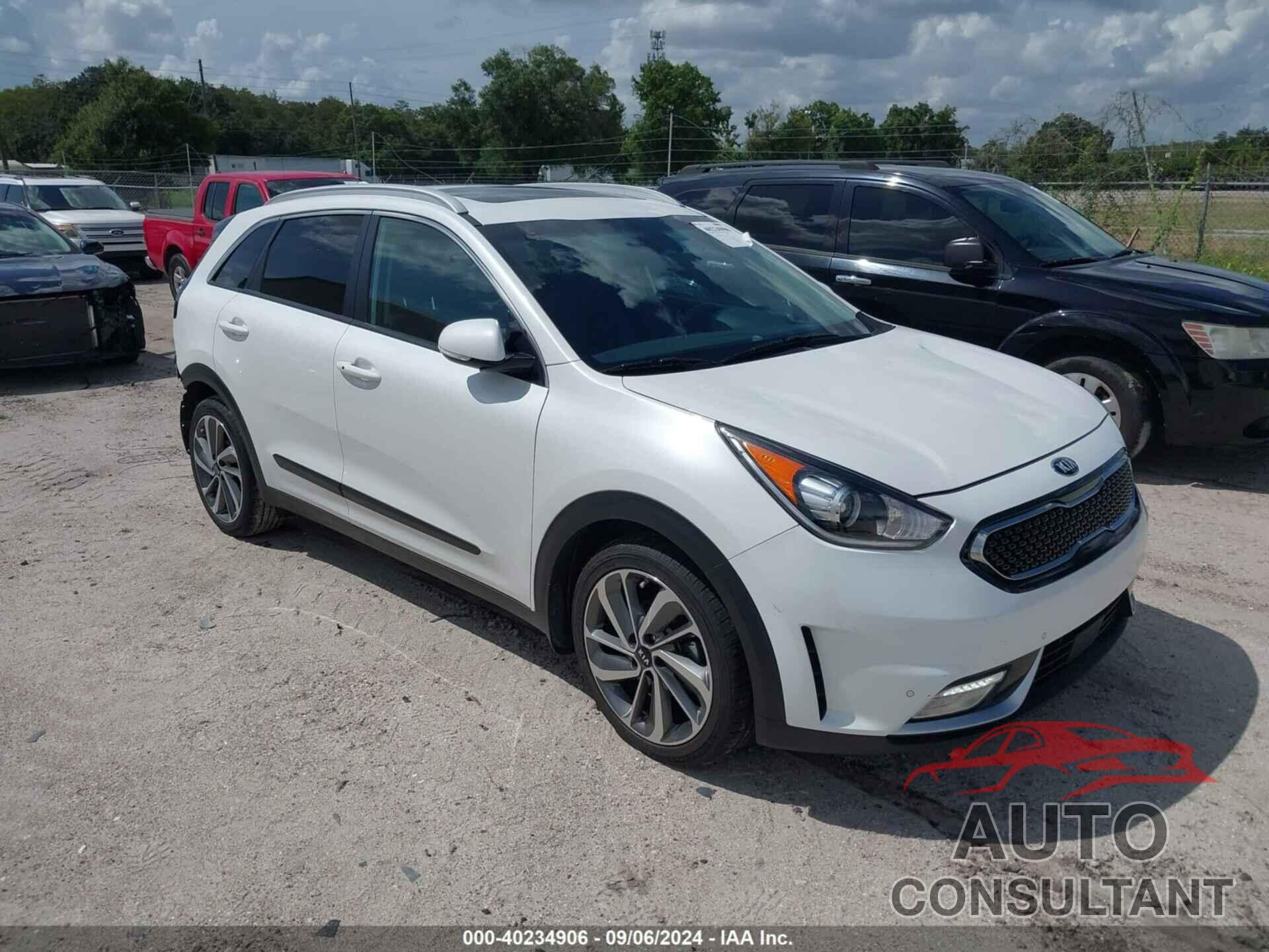 KIA NIRO 2017 - KNDCE3LC1H5048403