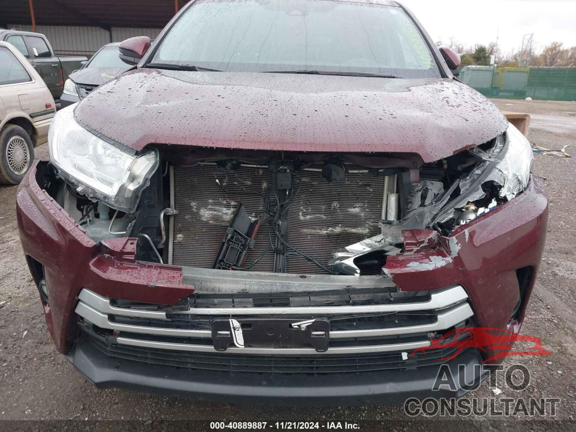 TOYOTA HIGHLANDER 2019 - 5TDBZRFH7KS724686