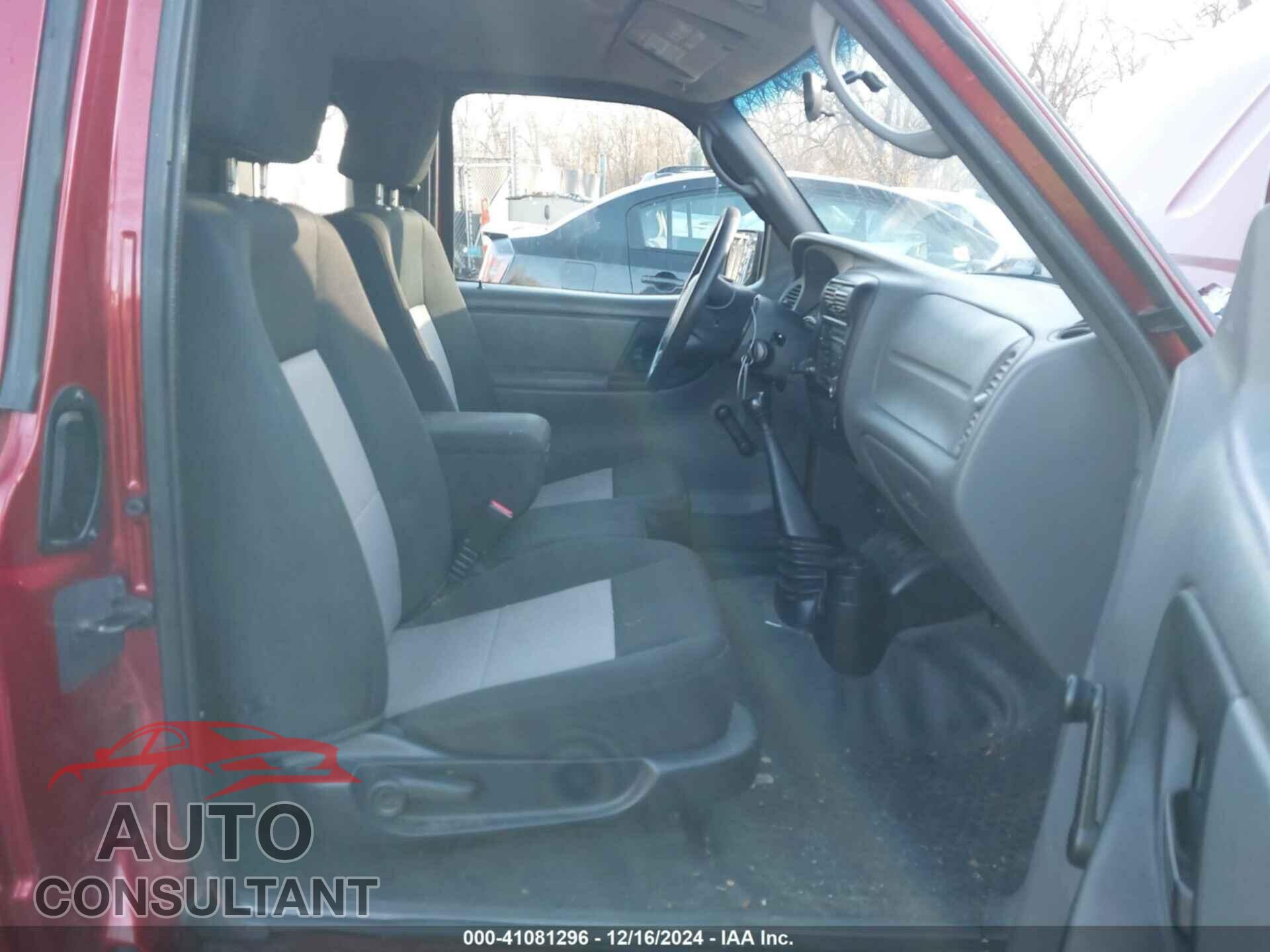 FORD RANGER 2011 - 1FTKR4EE4BPB02759