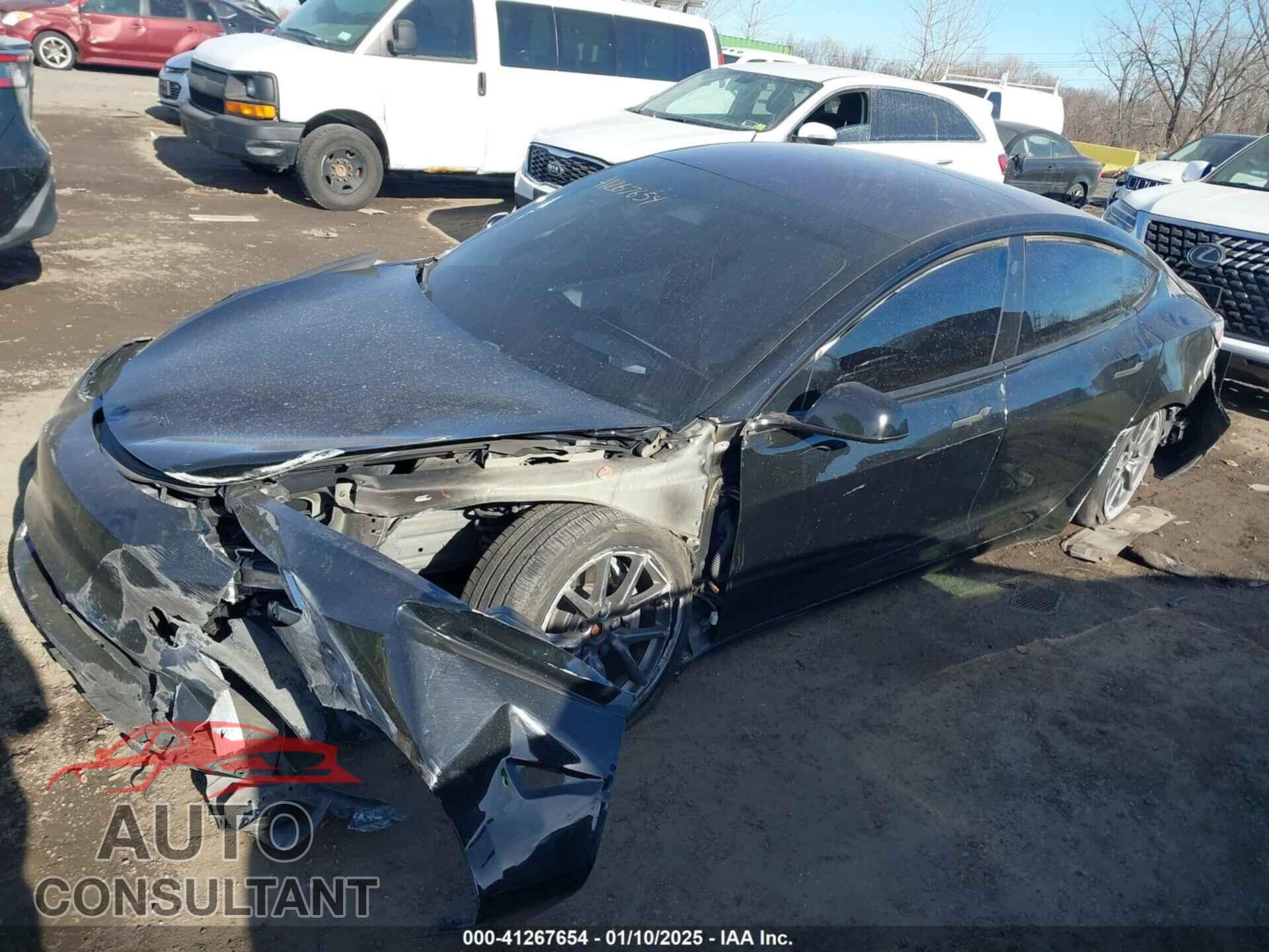 TESLA MODEL 3 2018 - 5YJ3E1EB7JF170647