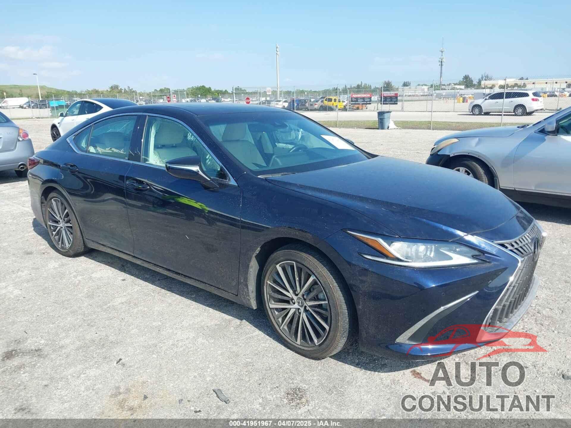 LEXUS ES 350 2024 - 58ADZ1B10RU162823