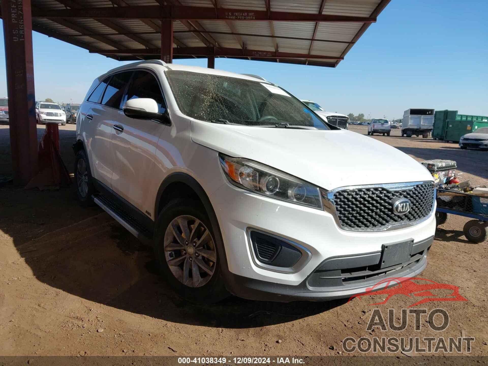 KIA SORENTO 2017 - 5XYPGDA56HG191022