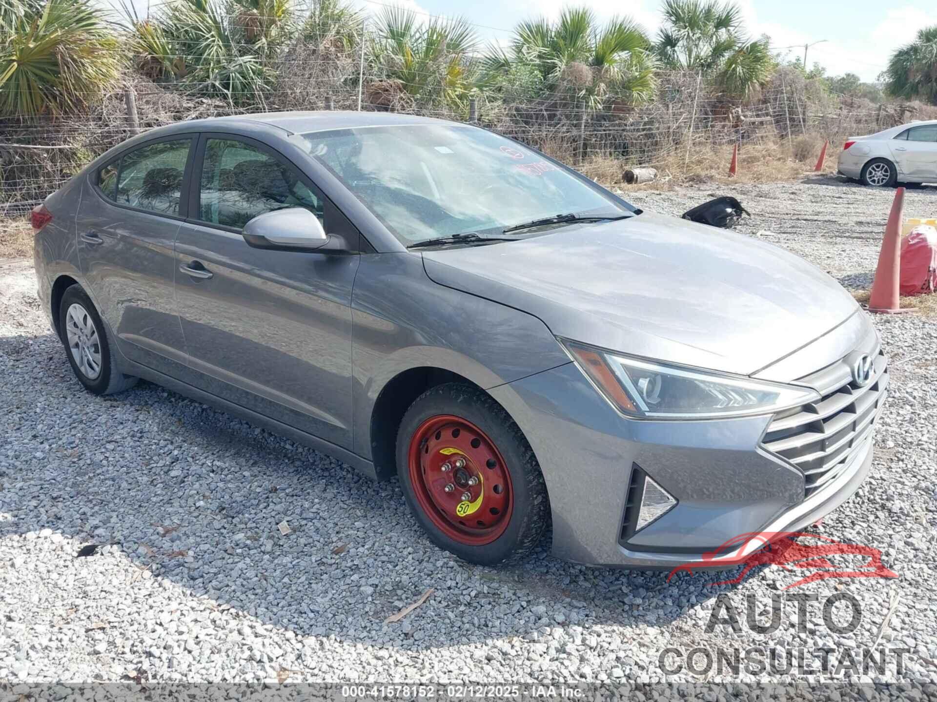HYUNDAI ELANTRA 2019 - KMHD74LF7KU867679