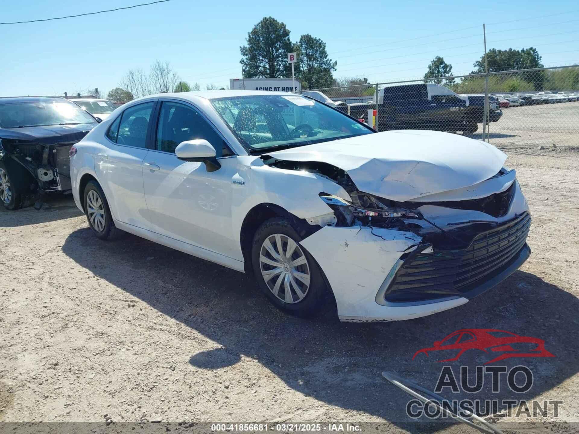 TOYOTA CAMRY 2021 - 4T1C31AK2MU027513