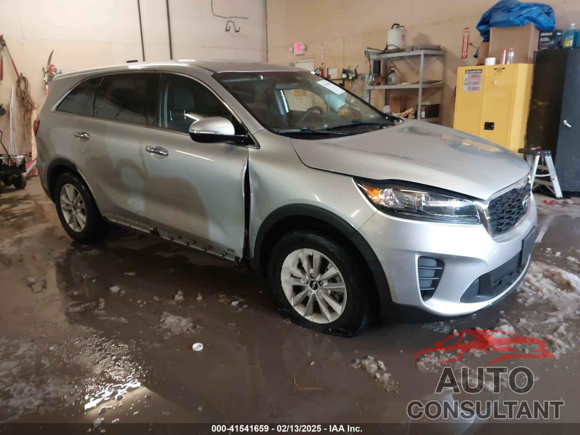KIA SORENTO 2020 - 5XYPGDA53LG647938