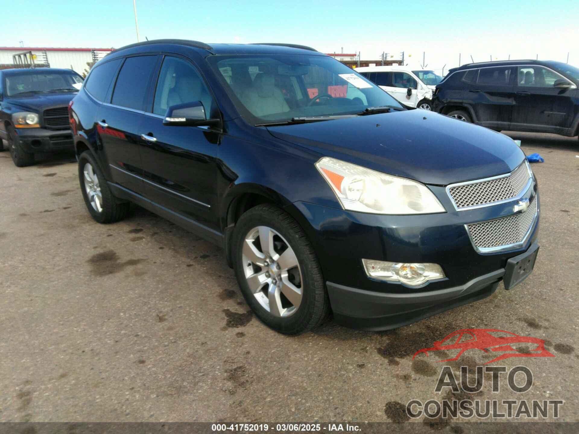 CHEVROLET TRAVERSE 2011 - 1GNKVLED2BJ395309