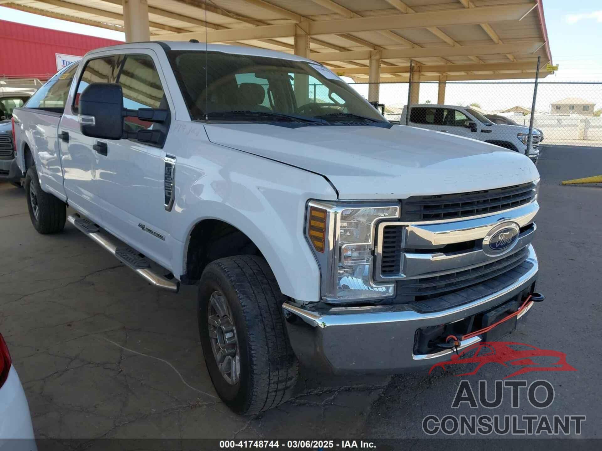 FORD F-350 2018 - 1FT8W3BT2JEB72609
