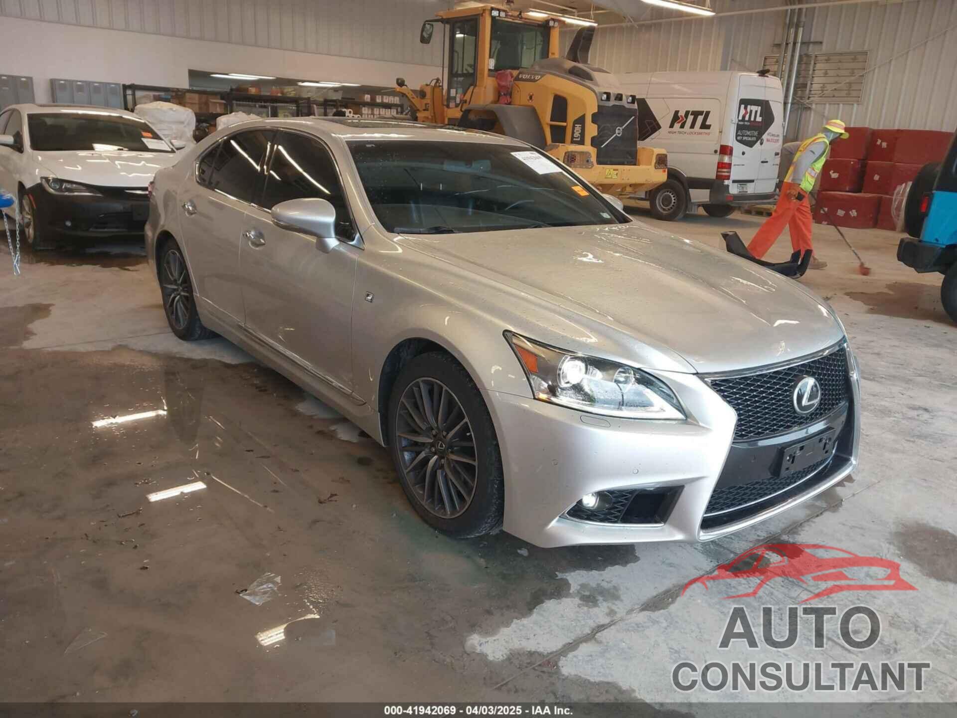 LEXUS LS 460 2015 - JTHCL5EF5F5025369