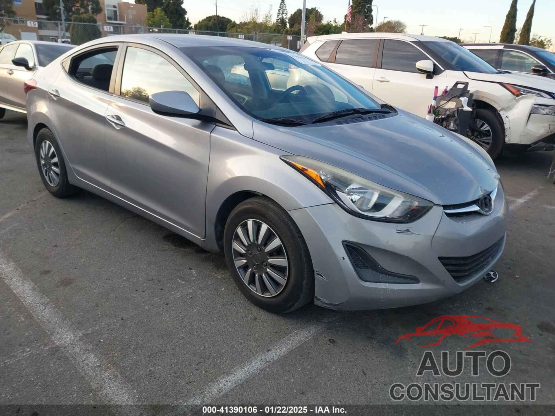 HYUNDAI ELANTRA 2016 - 5NPDH4AE8GH694803