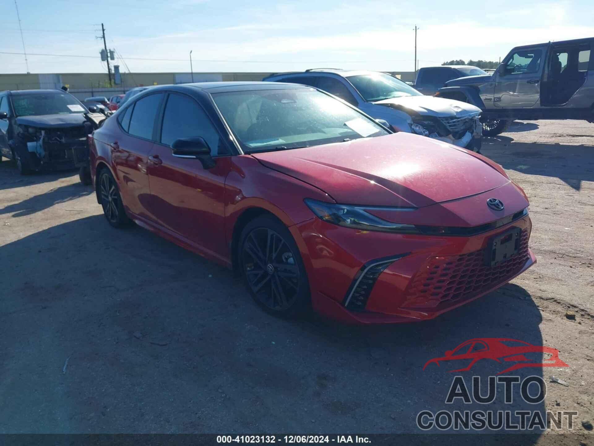 TOYOTA CAMRY 2025 - 4T1DAACK5SU006708