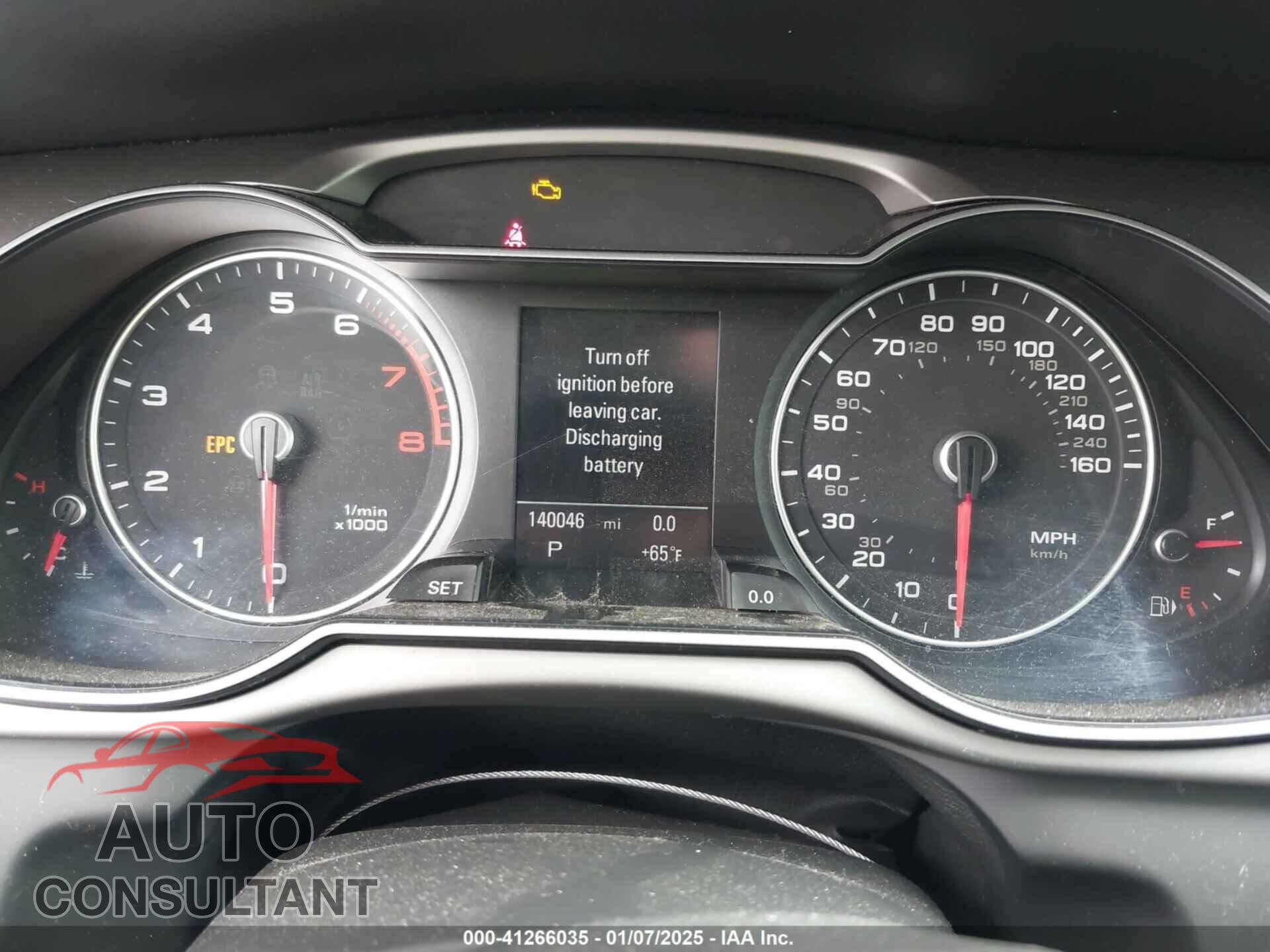 AUDI A4 2013 - WAUBFAFL1DN043878