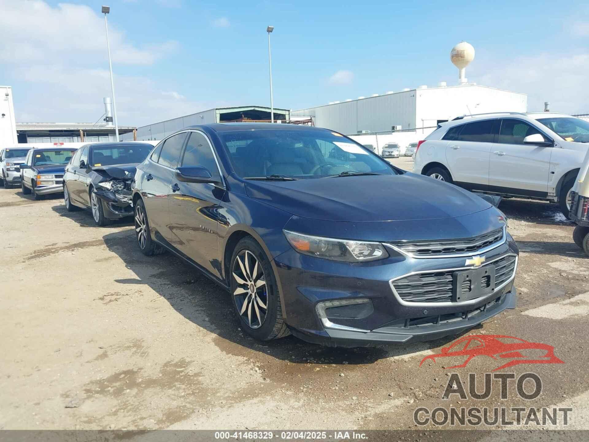 CHEVROLET MALIBU 2017 - 1G1ZE5ST2HF222652