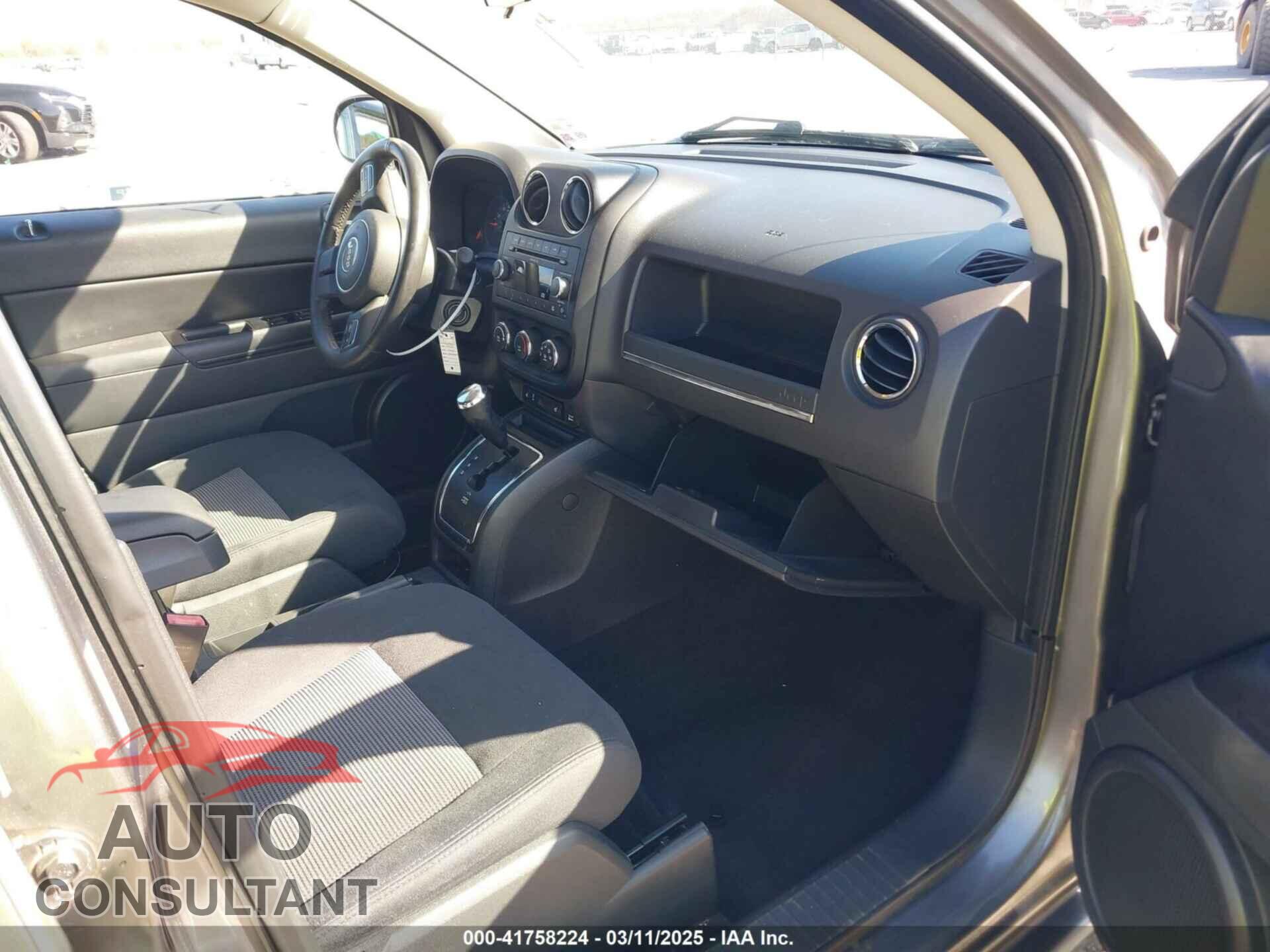 JEEP COMPASS 2011 - 1J4NT1FA6BD290625