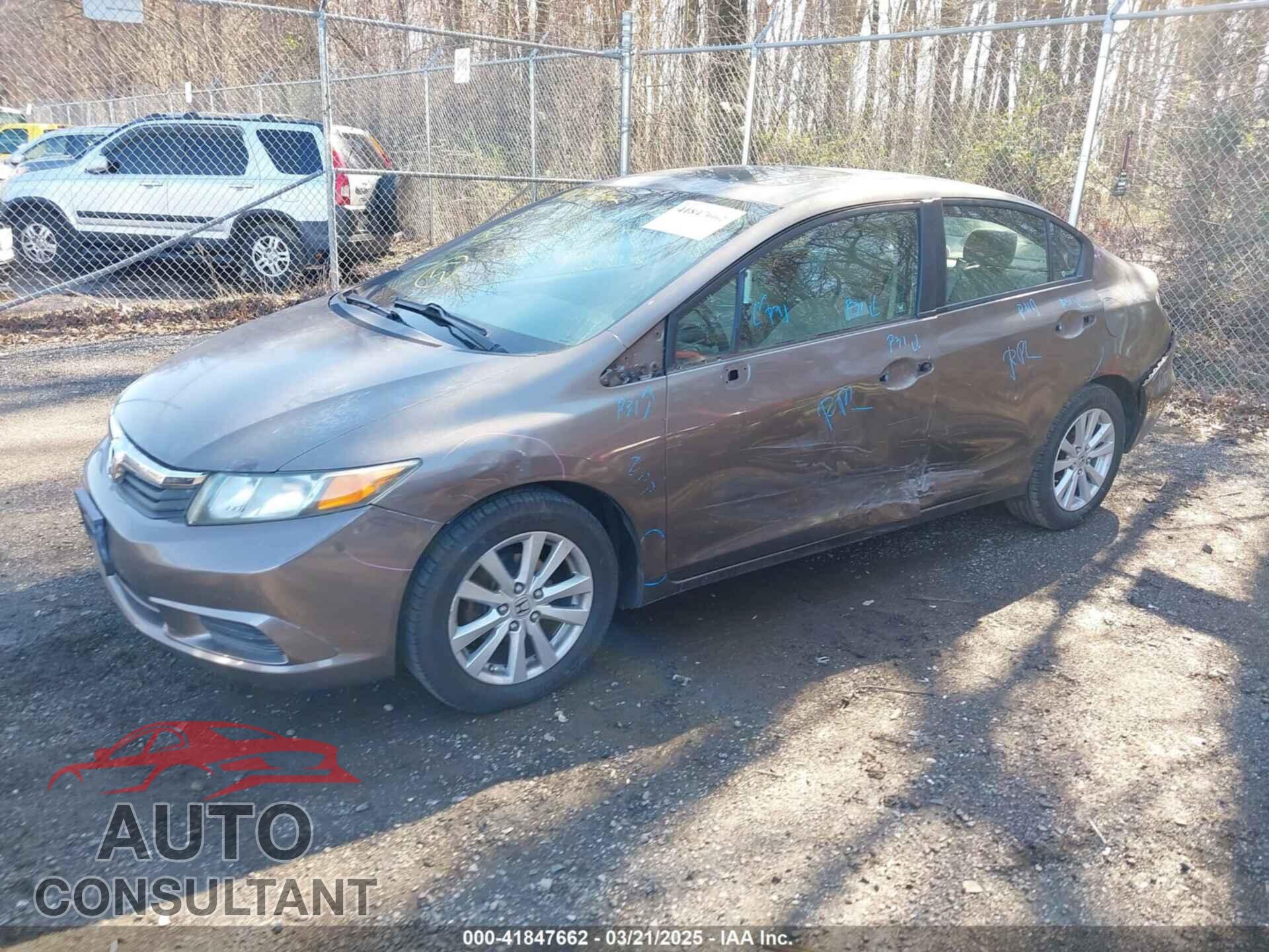 HONDA CIVIC 2012 - 2HGFB2F83CH537184