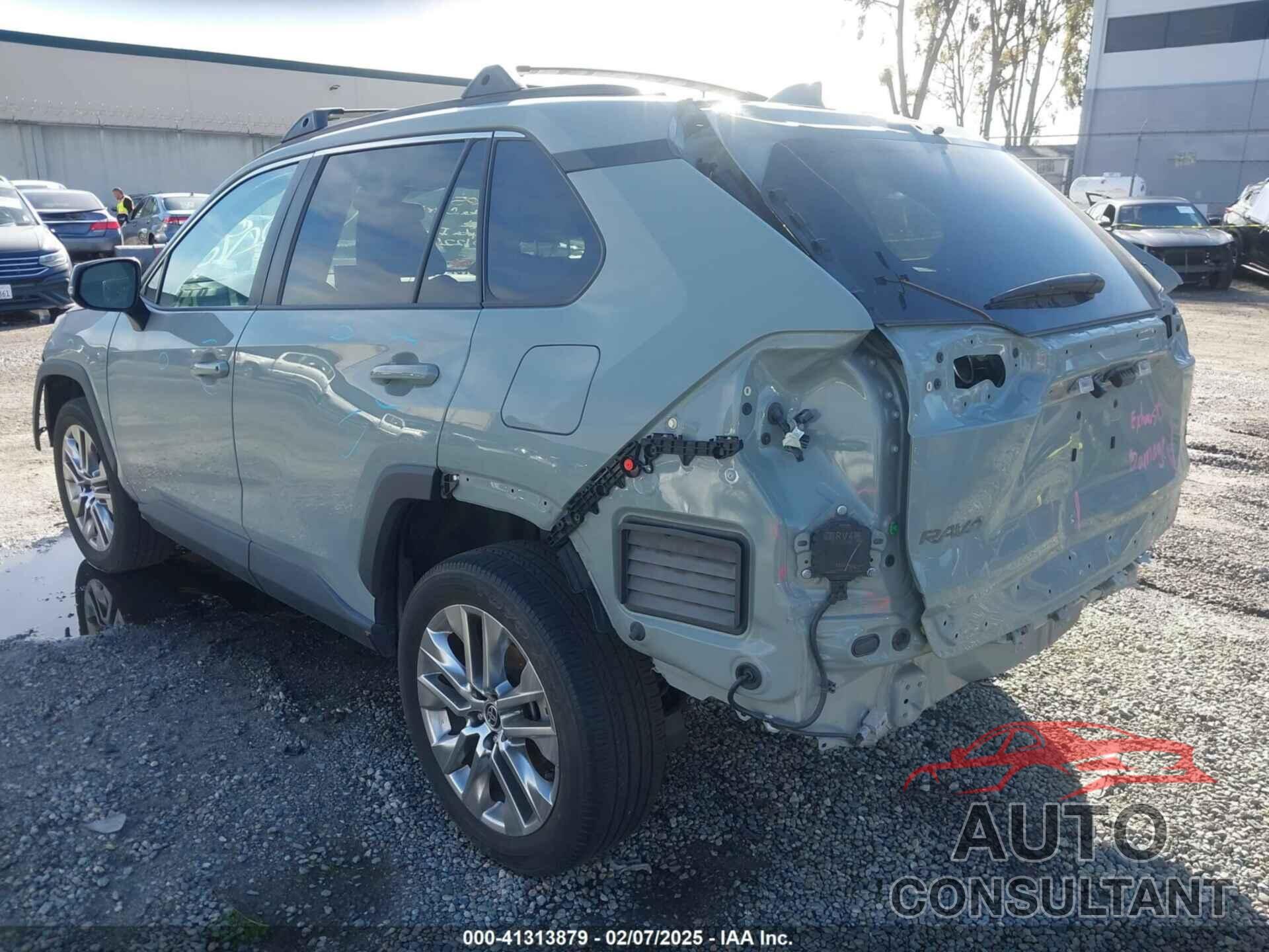 TOYOTA RAV4 2021 - 2T3C1RFV6MW168809