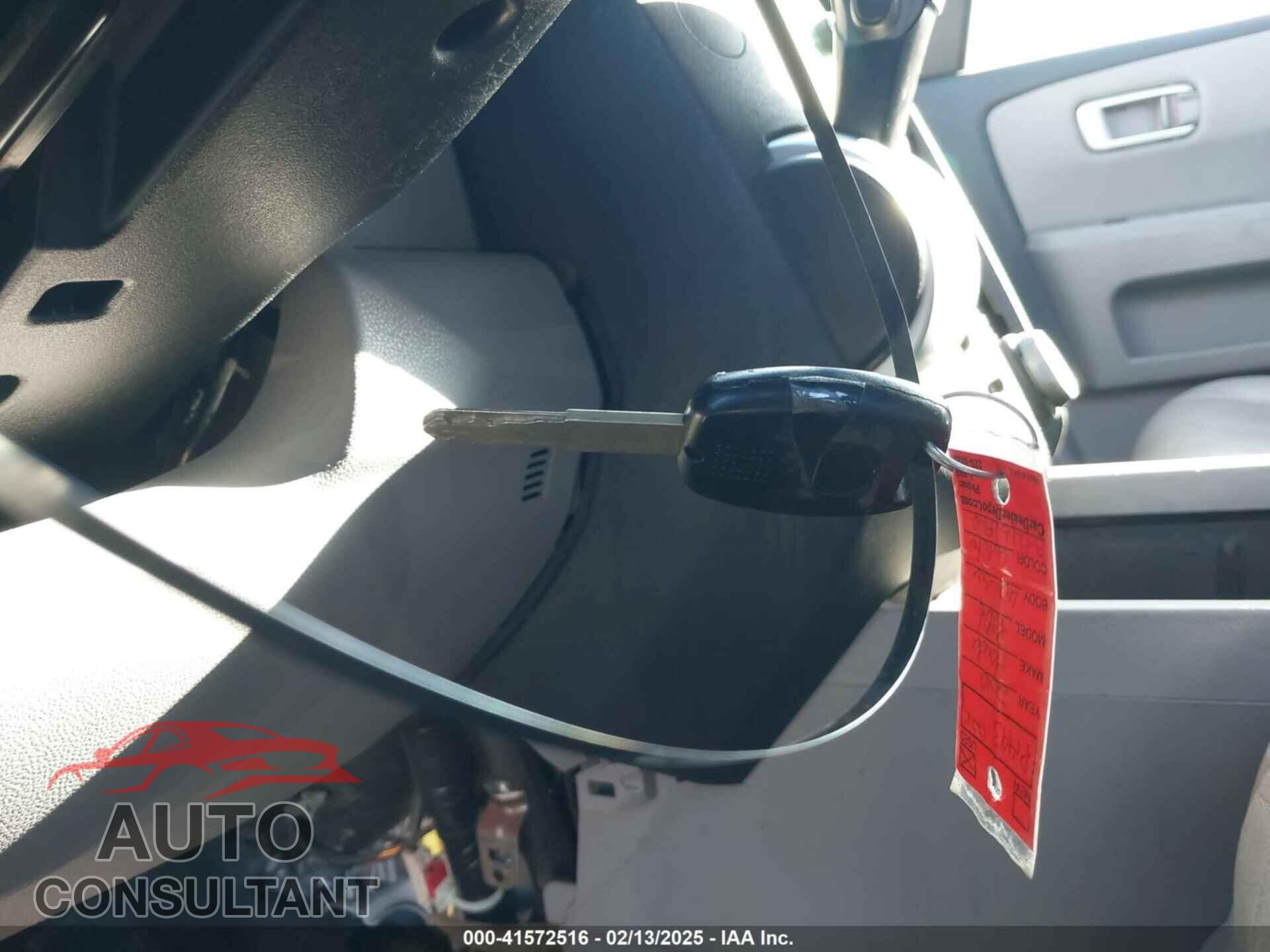 HONDA PILOT 2010 - 5FNYF3H96AB005809