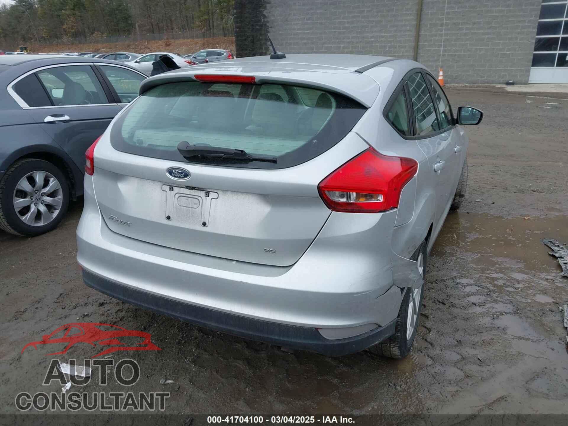 FORD FOCUS 2017 - 1FADP3K28HL259610