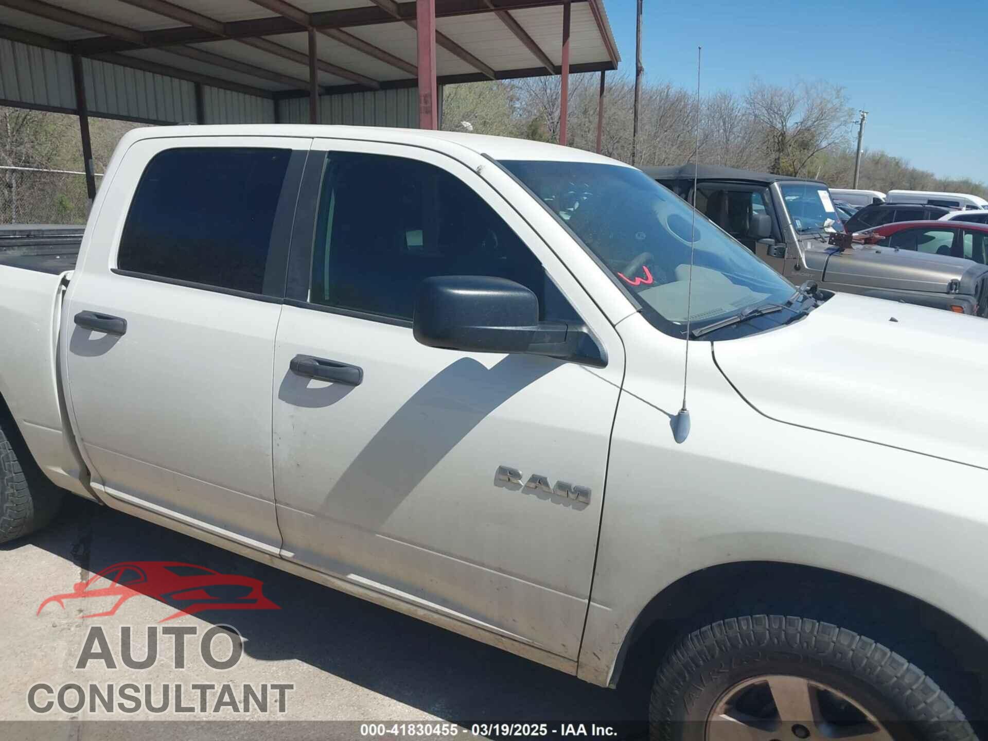 DODGE RAM 1500 2009 - 1D3HB13P39S735348
