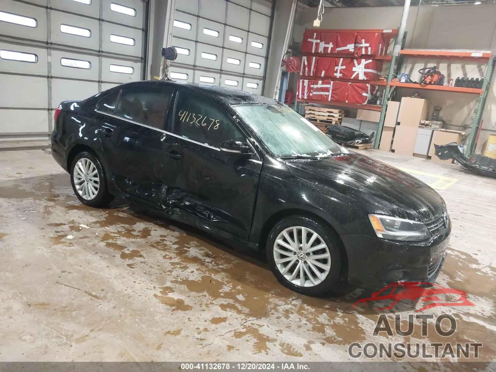 VOLKSWAGEN JETTA 2014 - 3VWLL7AJXEM331058