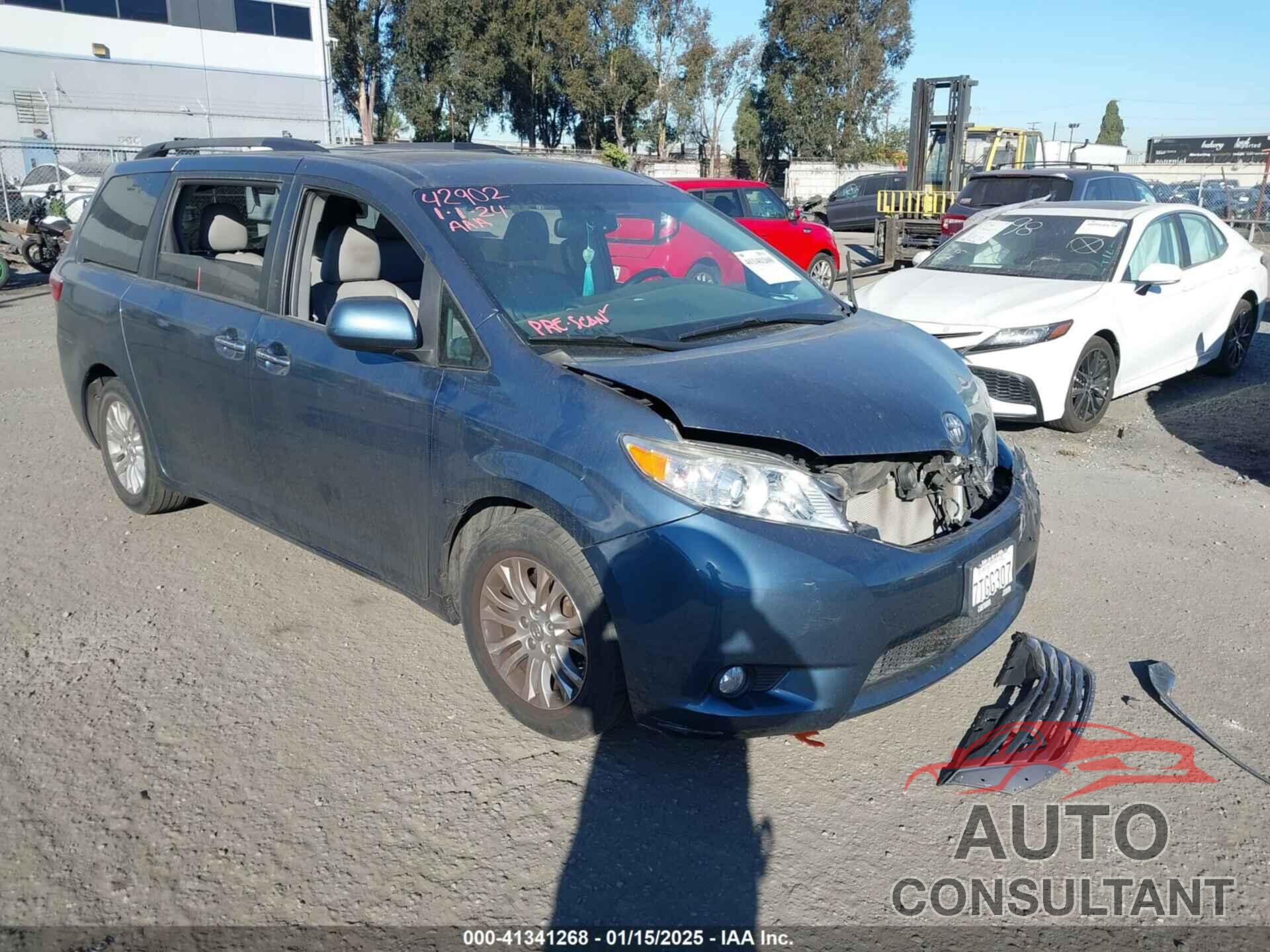 TOYOTA SIENNA 2016 - 5TDYK3DC8GS720852