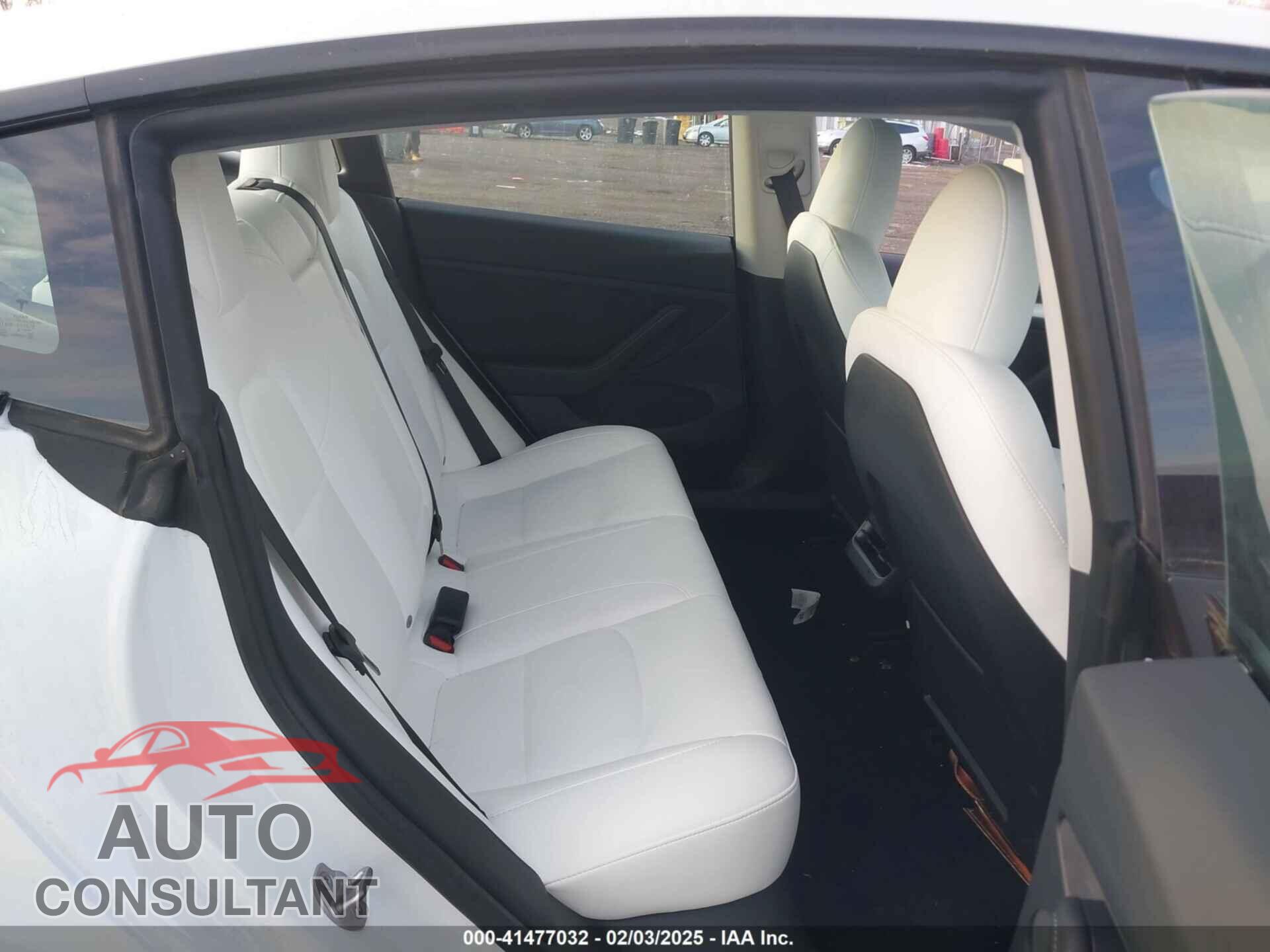 TESLA MODEL 3 2023 - 5YJ3E1EA4PF512443