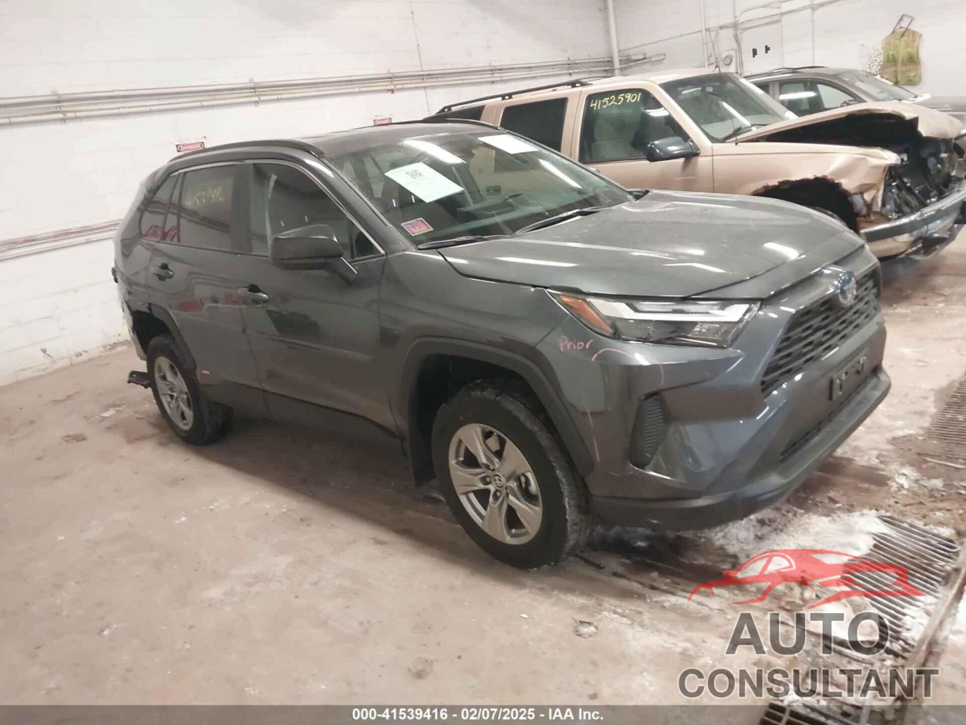 TOYOTA RAV4 HYBRID 2024 - 2T3LWRFV1RW217360