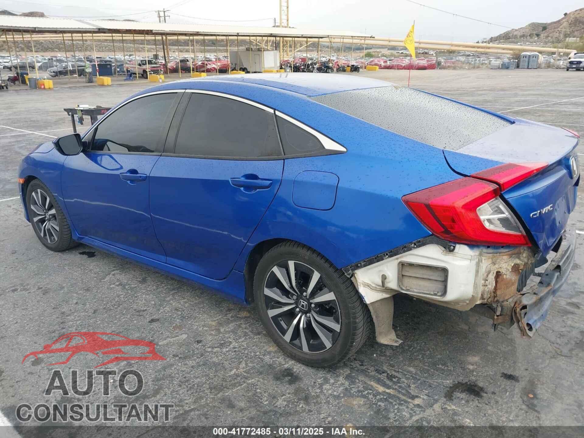 HONDA CIVIC 2017 - 2HGFC2F57HH513450