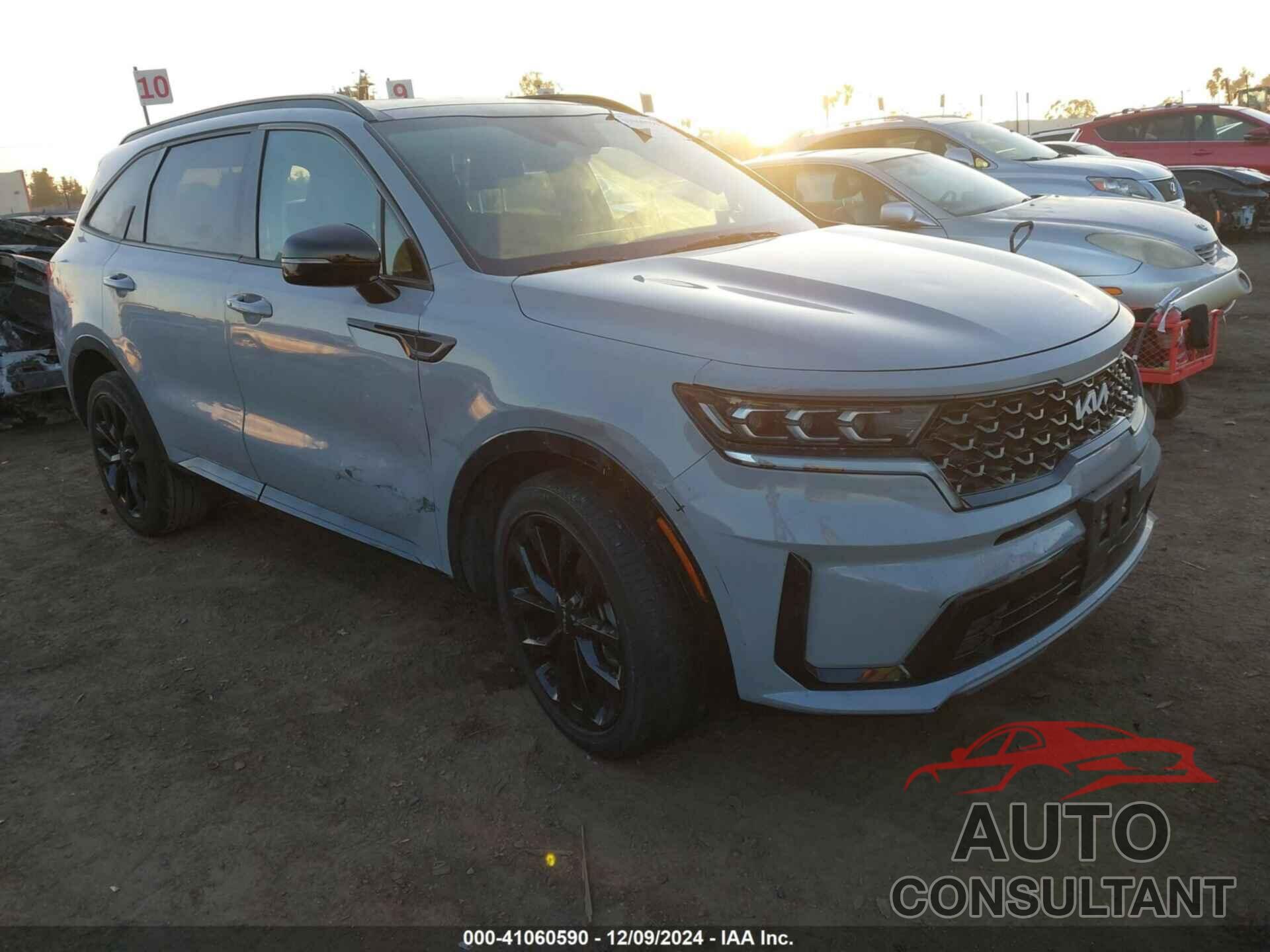 KIA SORENTO 2022 - 5XYRK4LF6NG119388