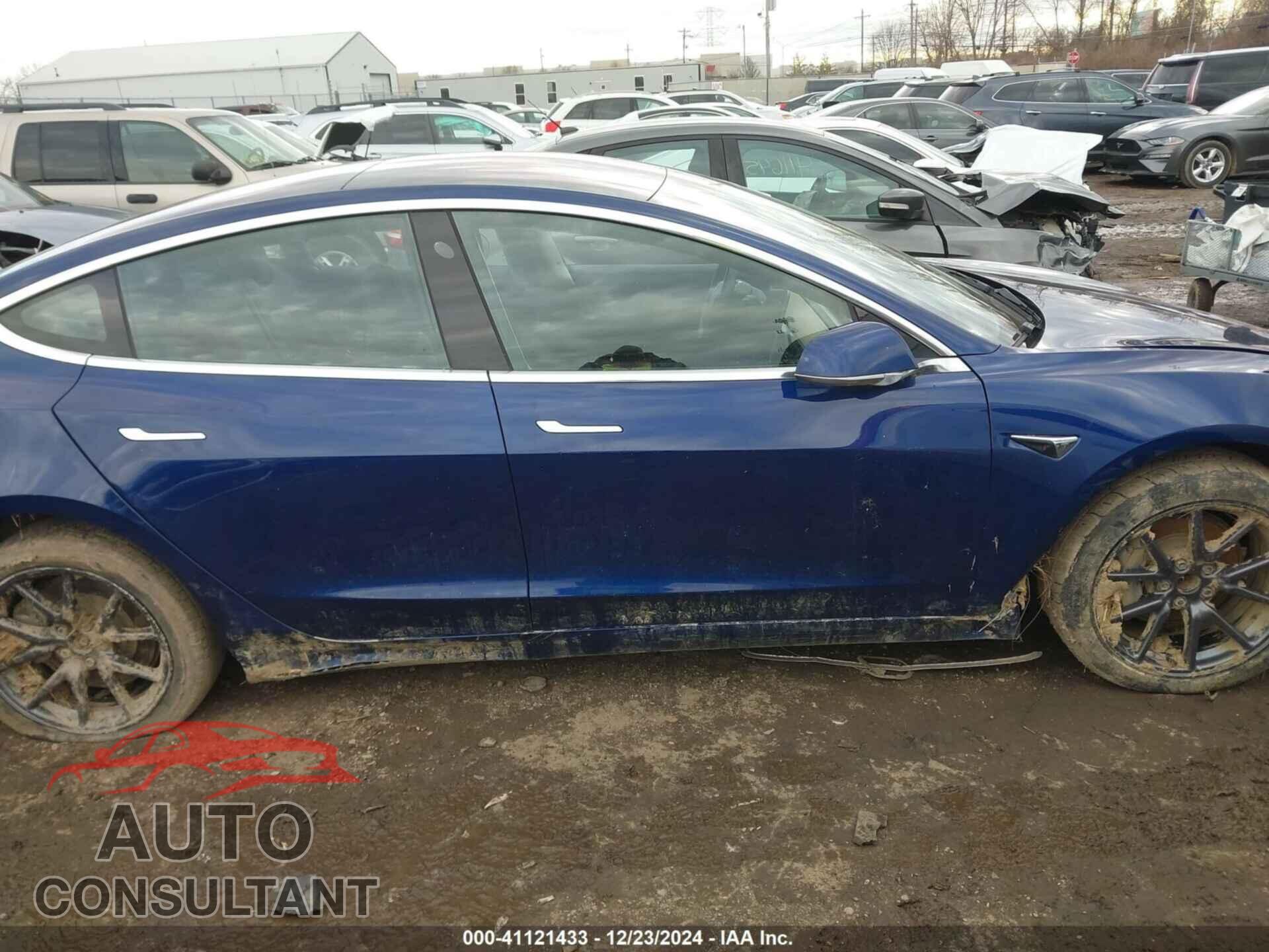 TESLA MODEL 3 2018 - 5YJ3E1EA7JF019380