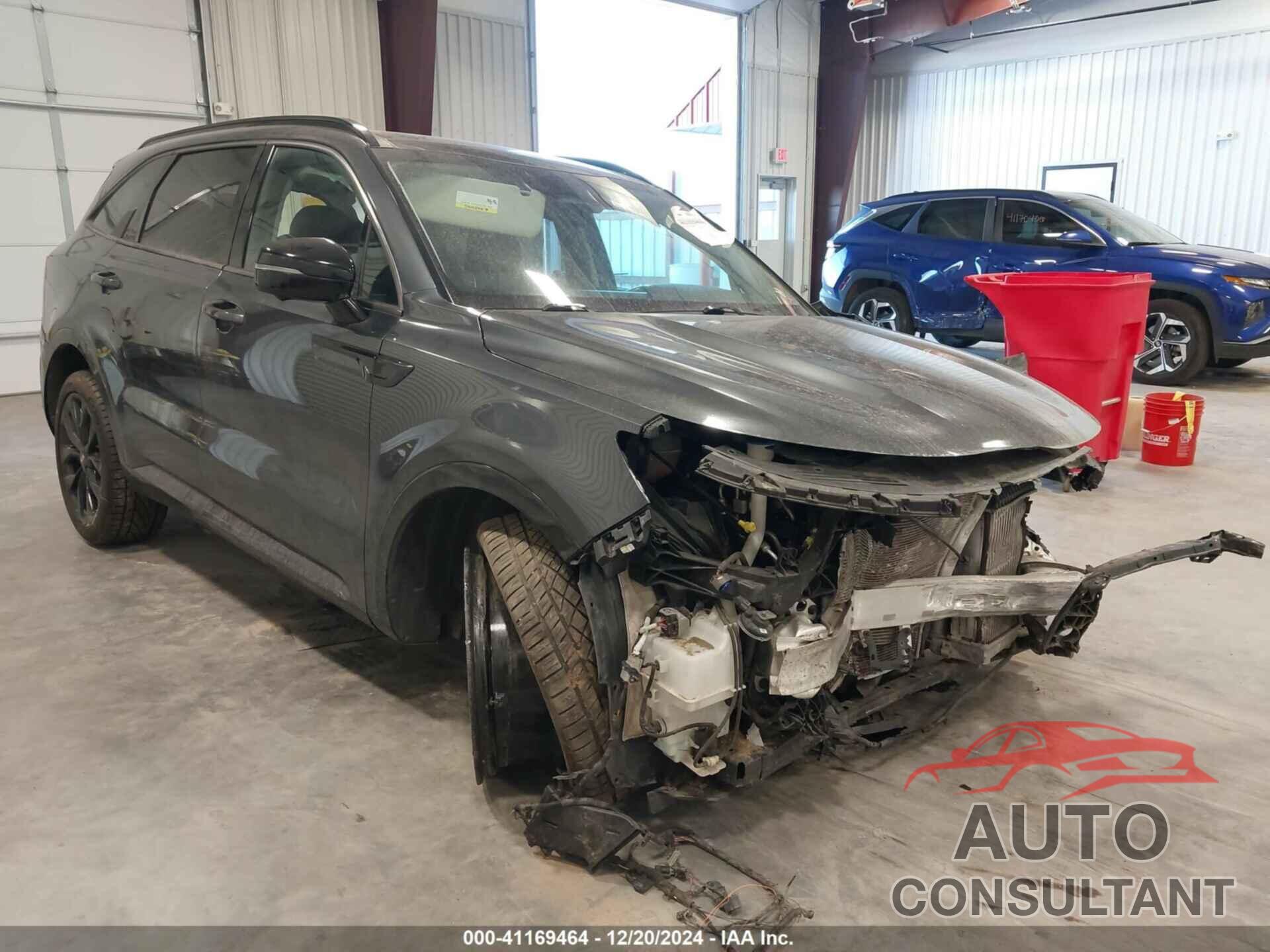 KIA SORENTO 2021 - 5XYRK4LF1MG012179