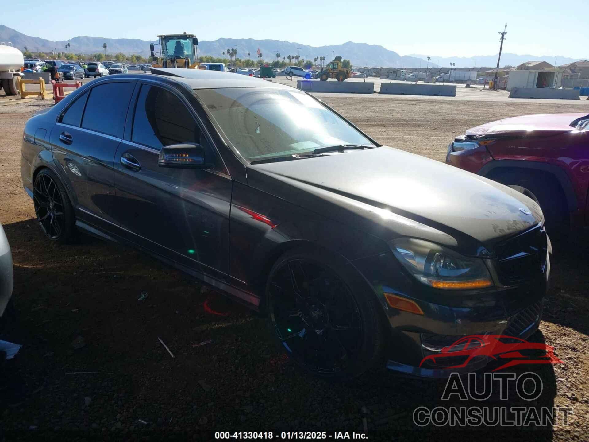 MERCEDES-BENZ C 250 2013 - WDDGF4HB1DA765461
