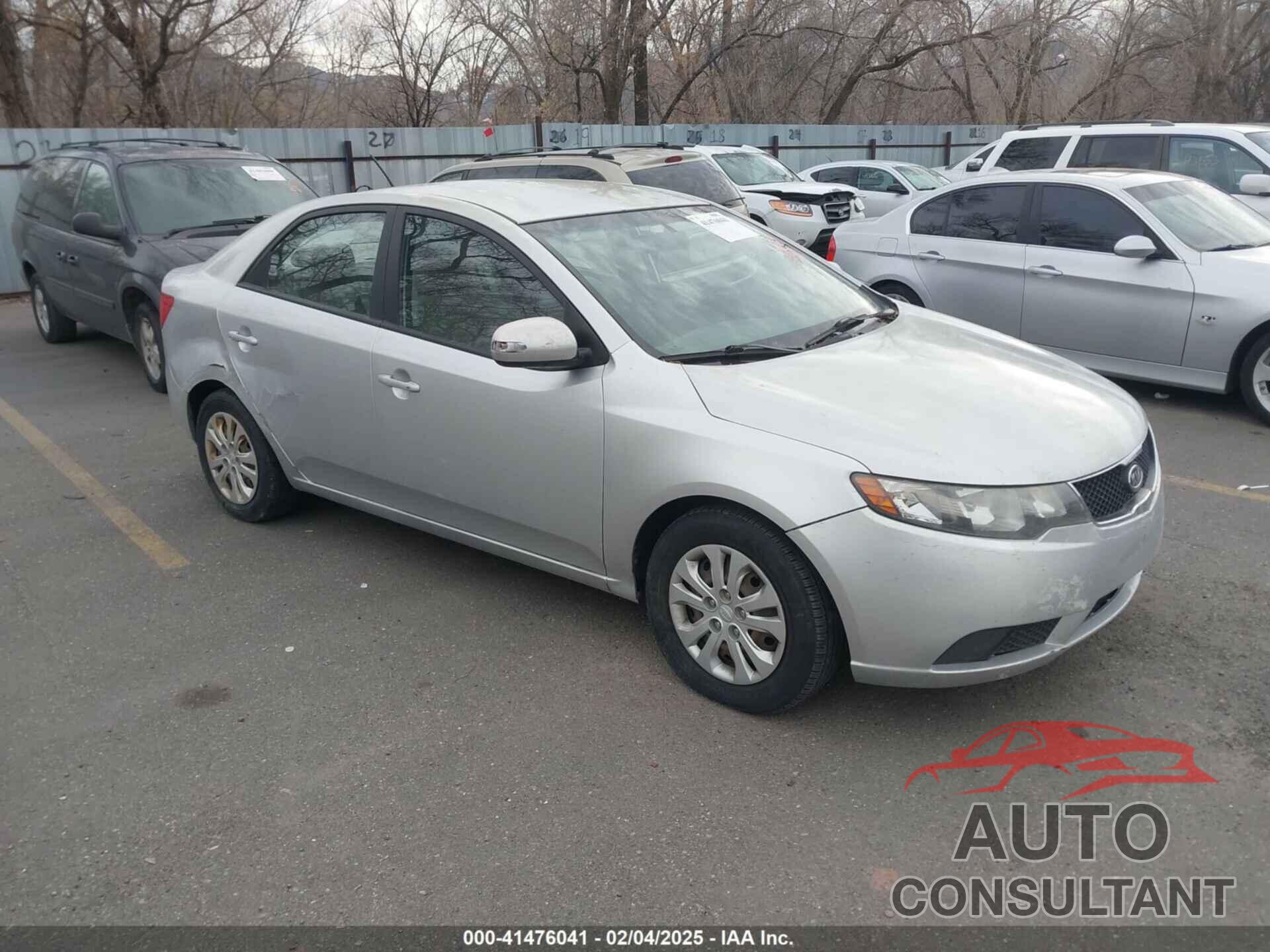 KIA FORTE 2010 - KNAFU4A22A5823276