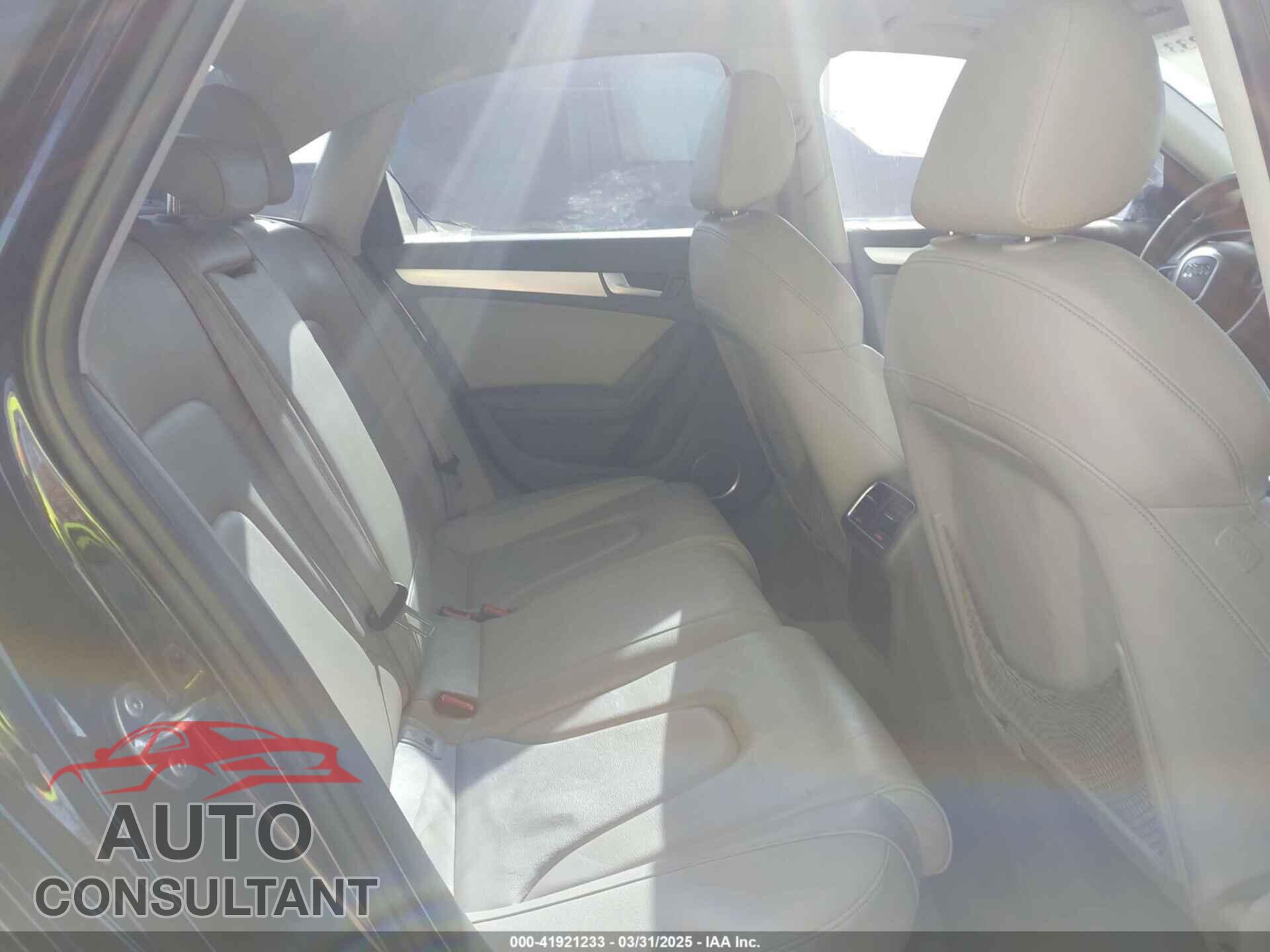 AUDI A4 2011 - WAUEFAFL8BN046500