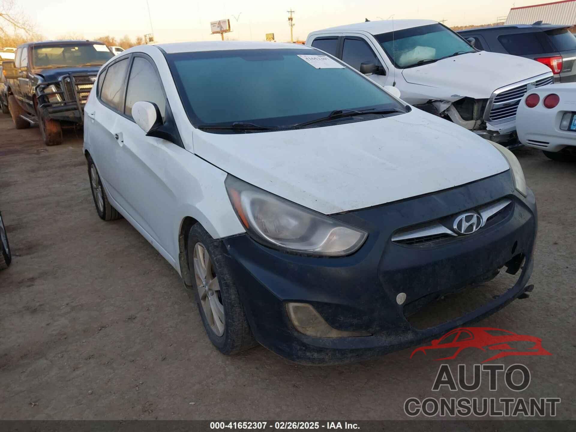 HYUNDAI ACCENT 2013 - KMHCU5AE8DU090226