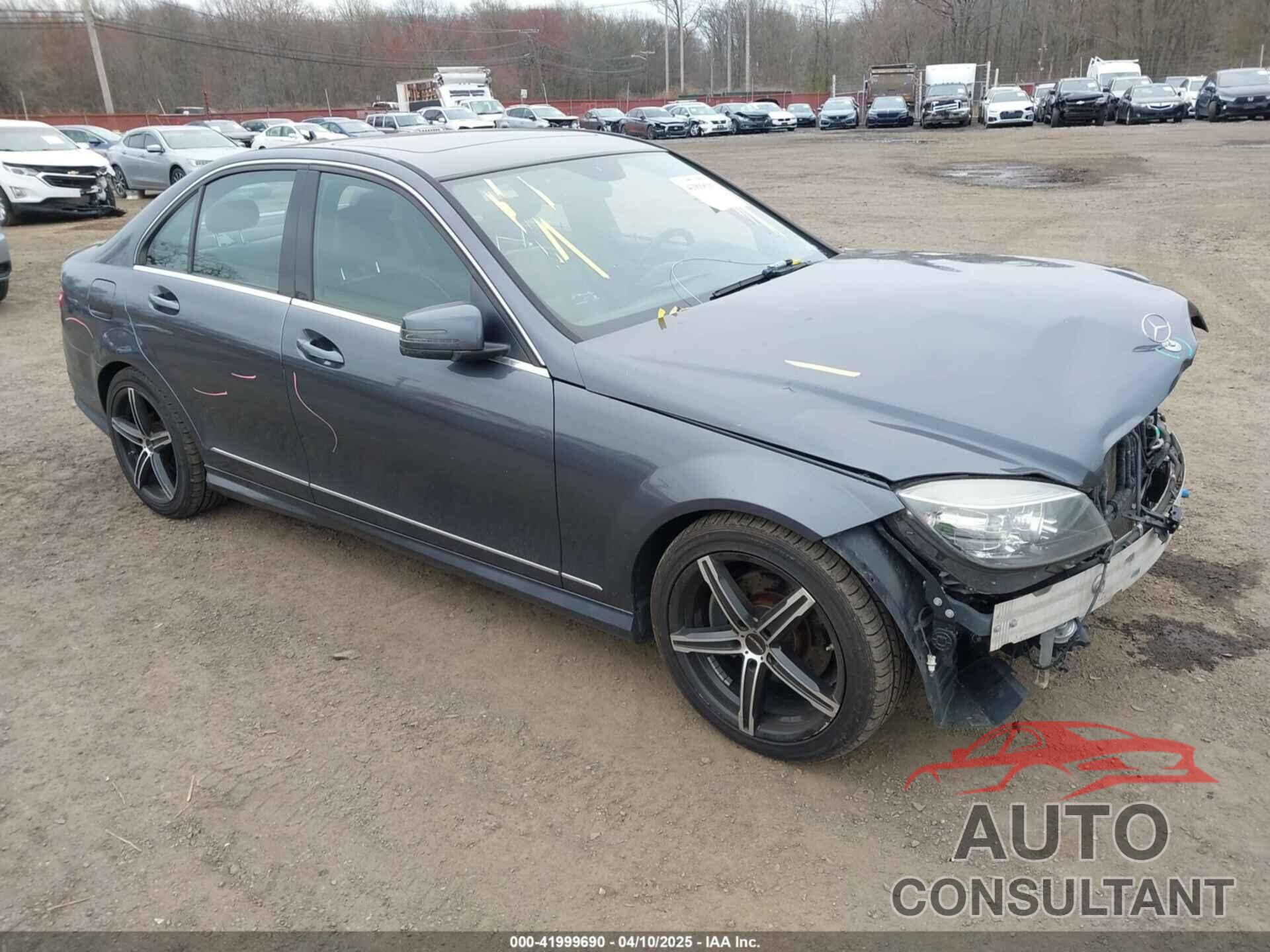 MERCEDES-BENZ C 300 2011 - WDDGF8BBXBR176410