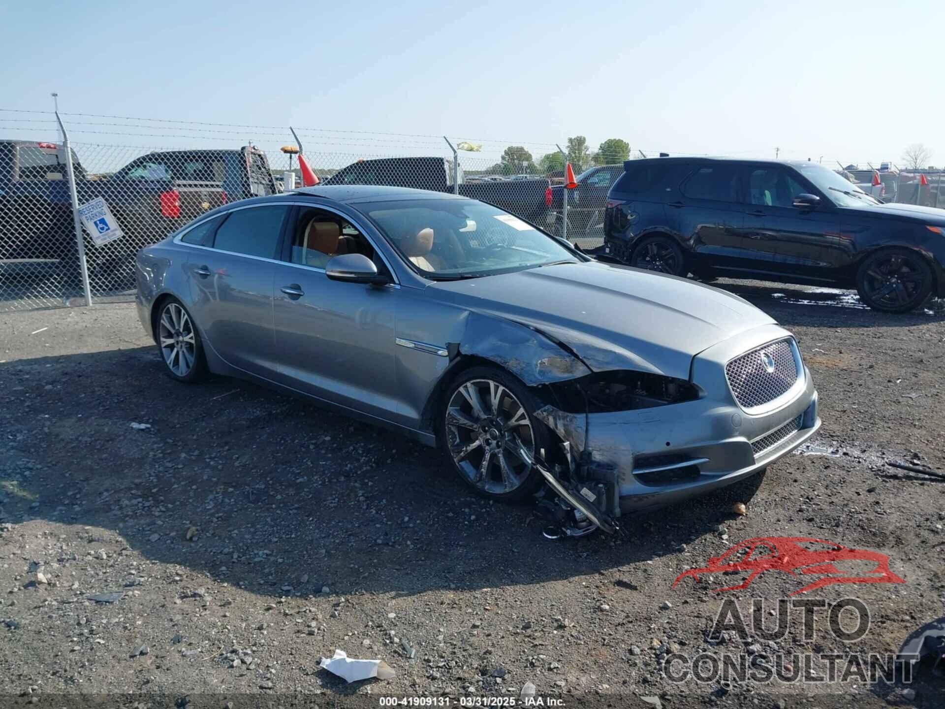 JAGUAR XJ 2011 - SAJWA2GBXBLV07985