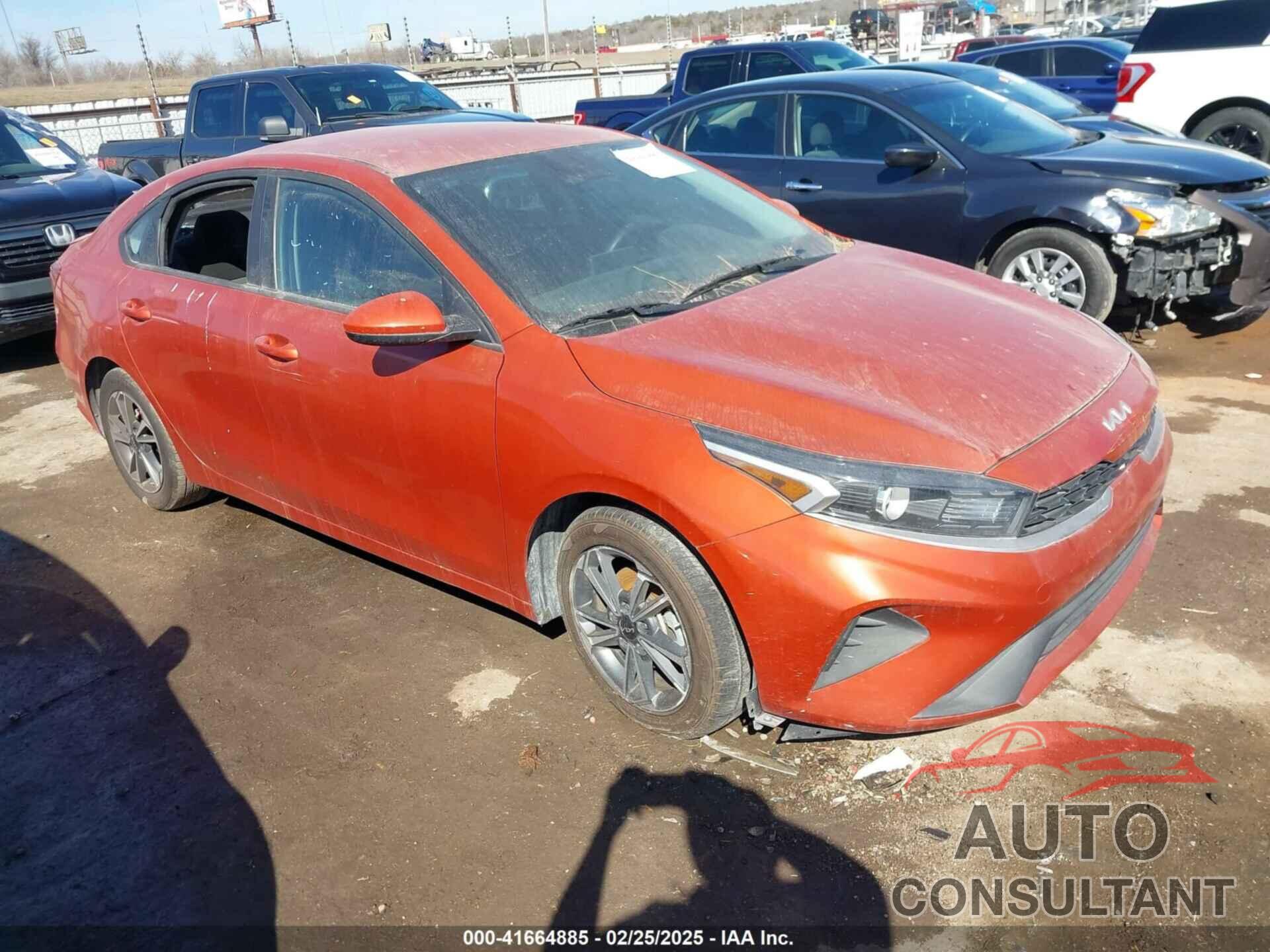KIA FORTE 2023 - 3KPF24AD1PE544084